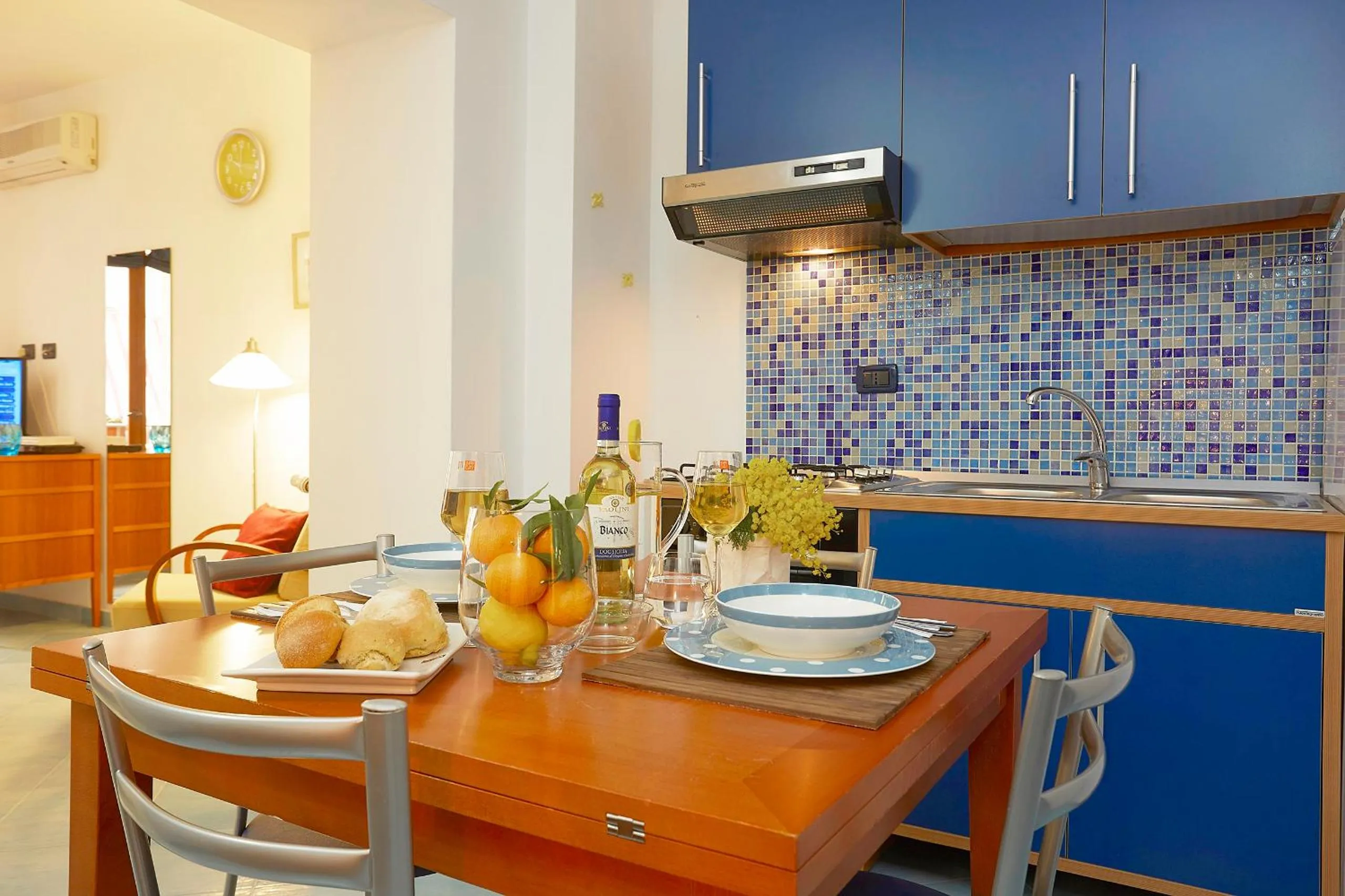 Dining area in Appartamenti Rosa Dei Venti