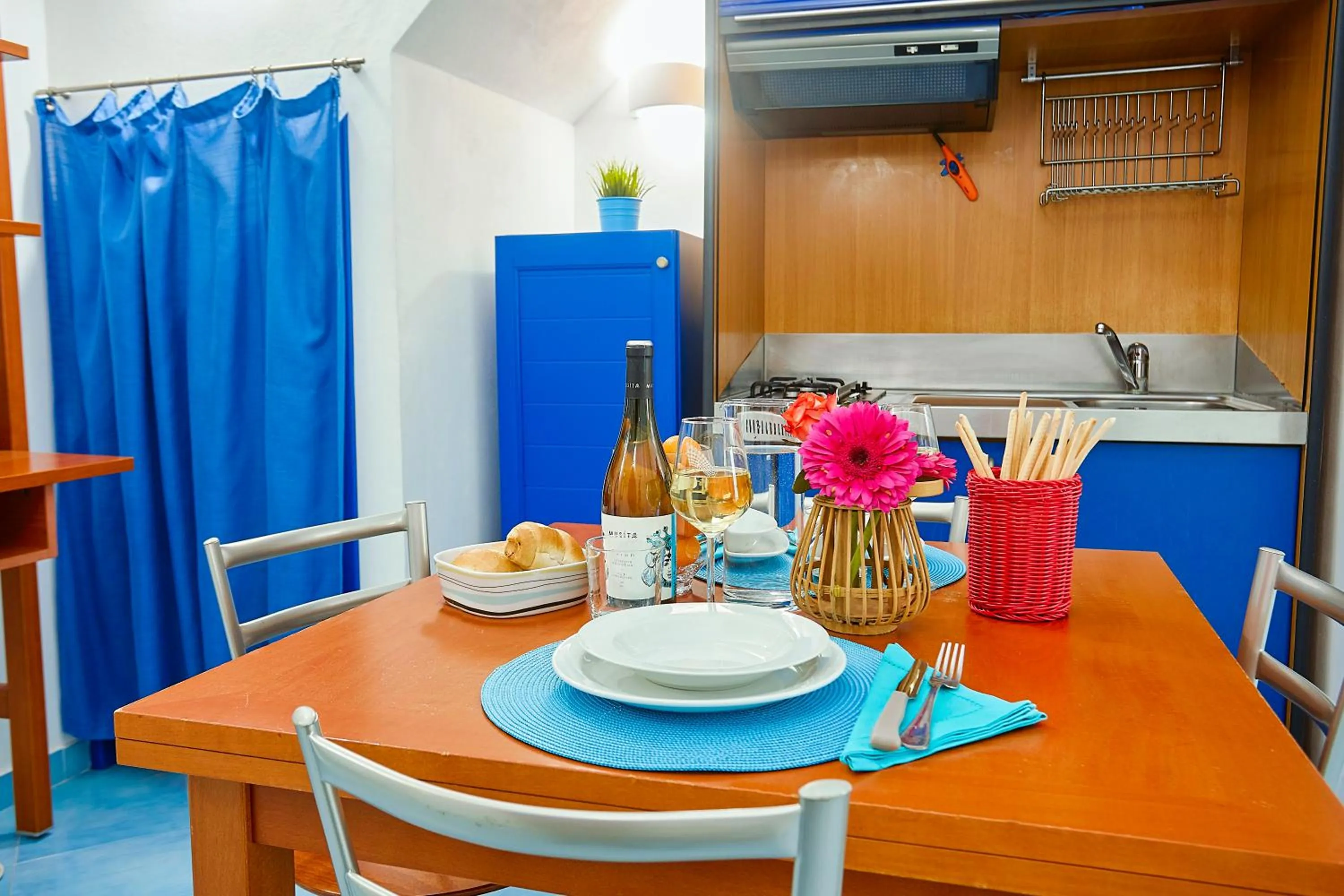 Kitchen or kitchenette in Appartamenti Rosa Dei Venti