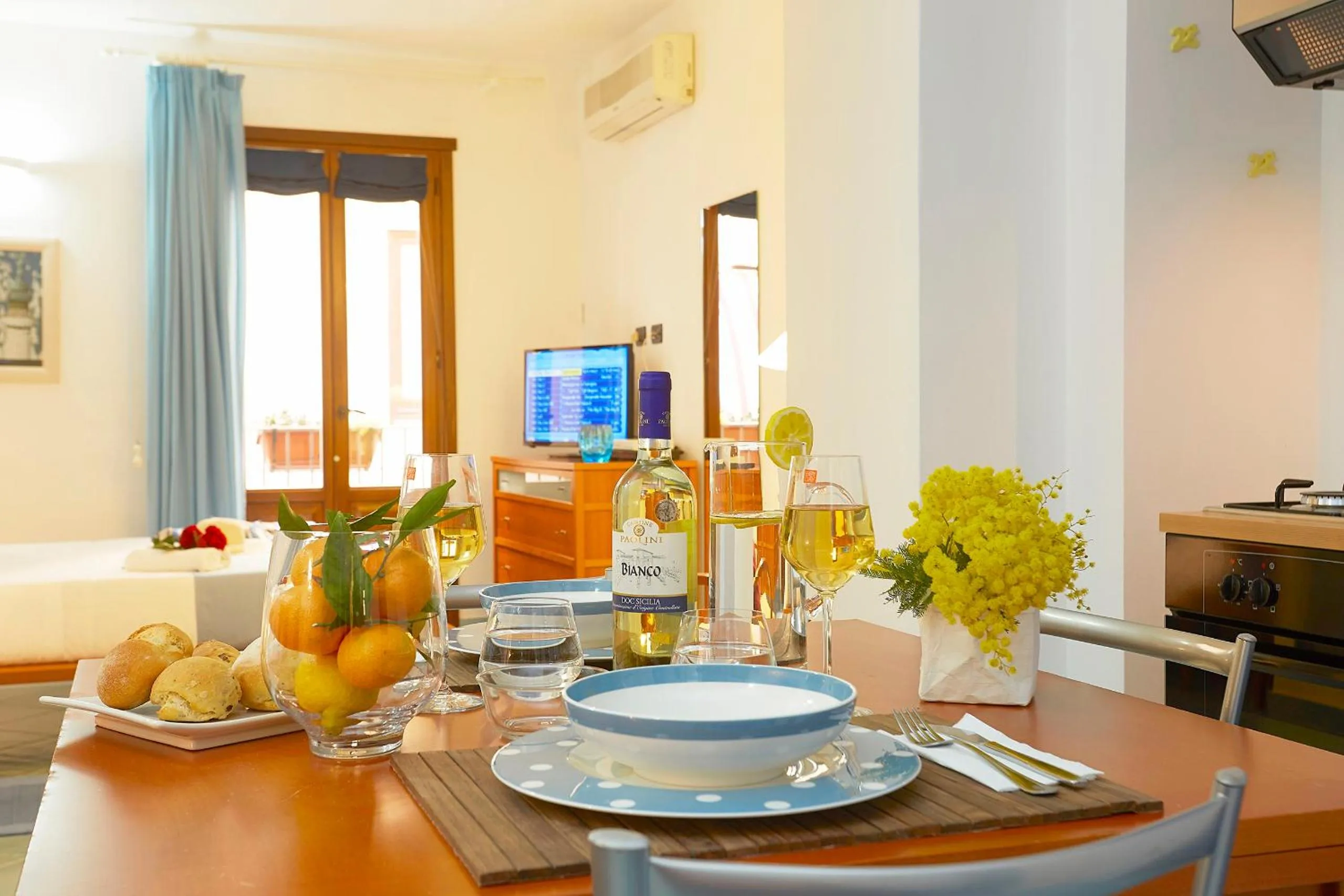 Dining area in Appartamenti Rosa Dei Venti