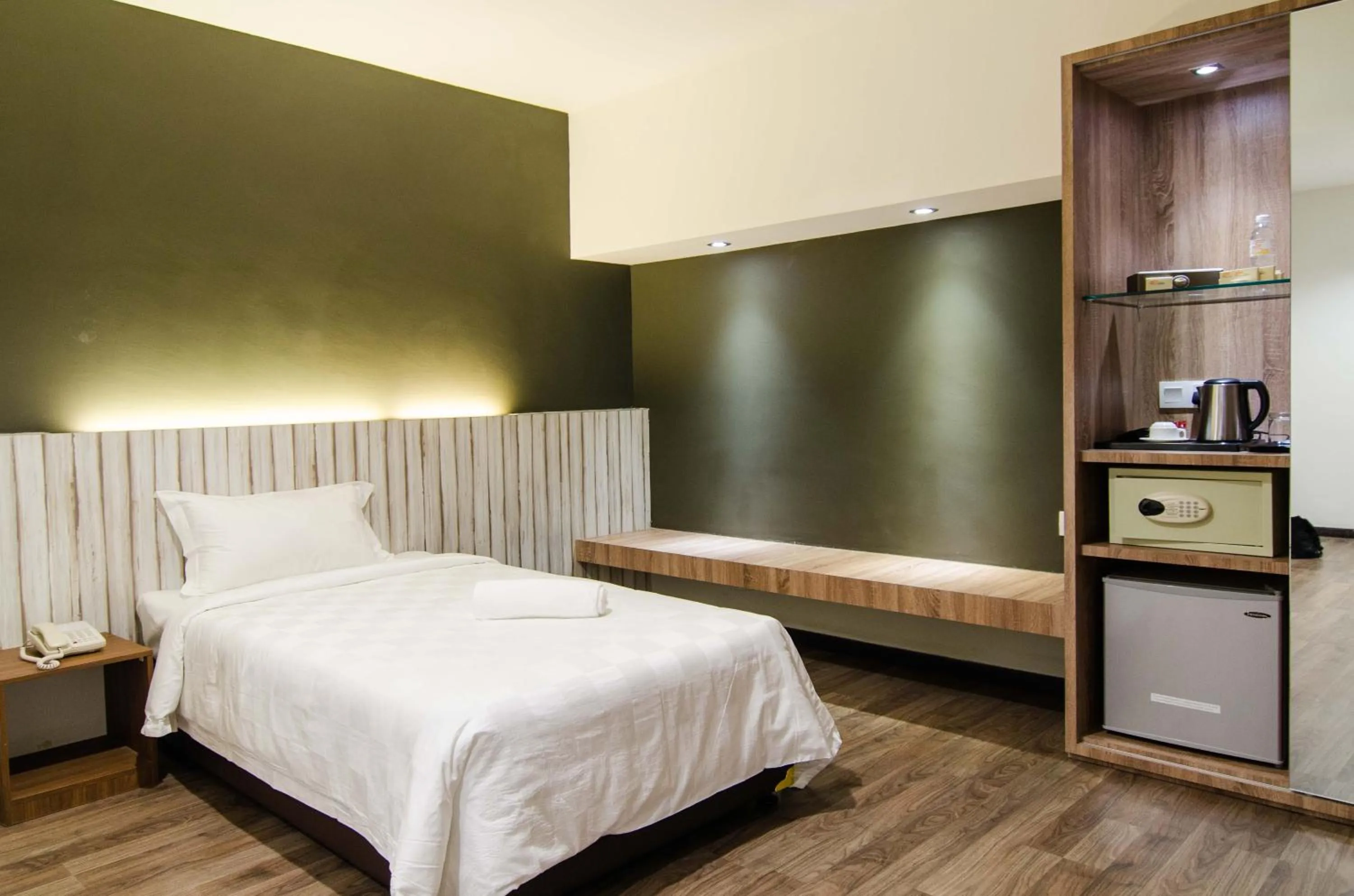 Bed in Mornington Hotel Soon Choon Ipoh