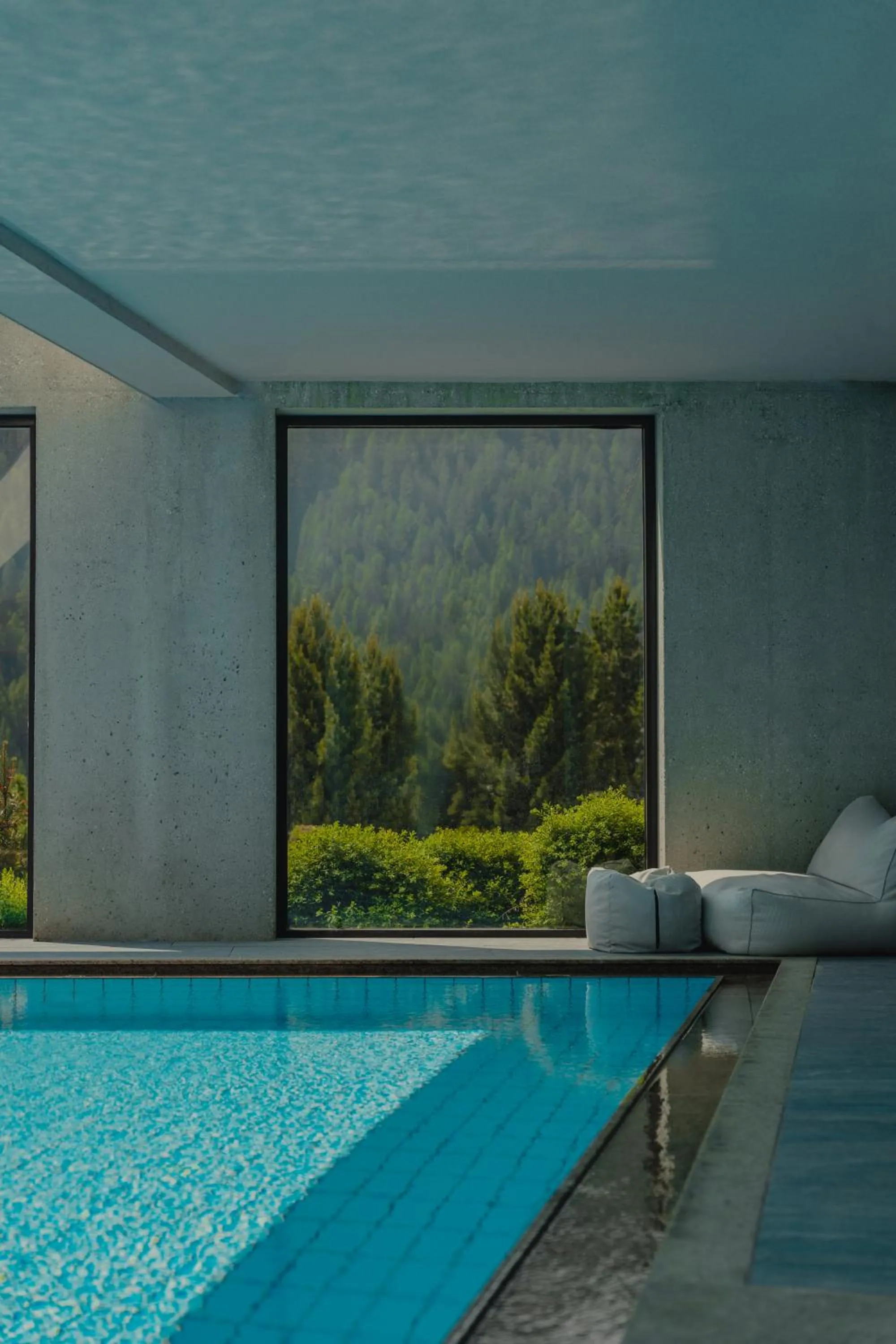 Swimming pool in Hotel Valserhof