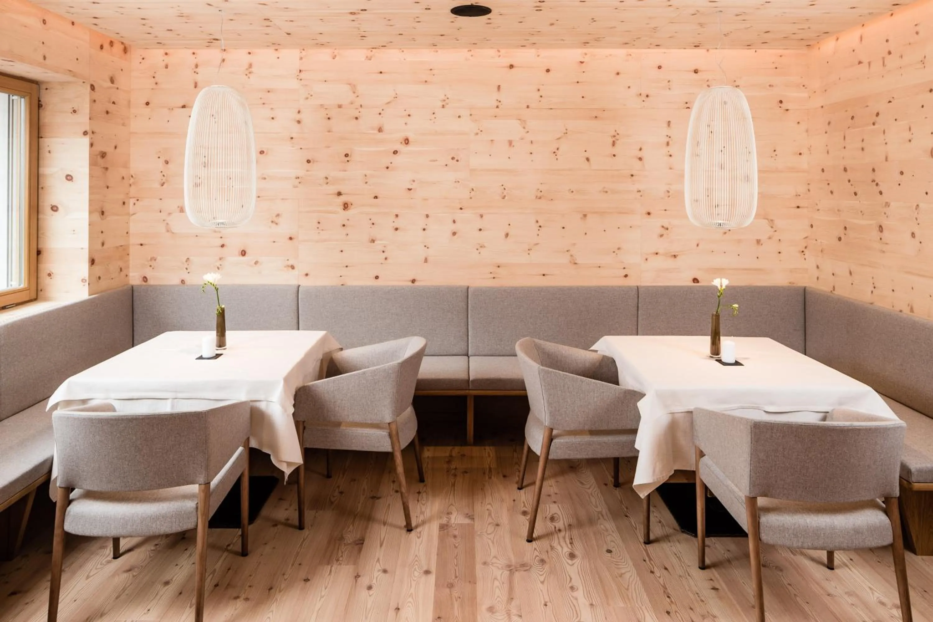 Restaurant/places to eat in Hotel Valserhof