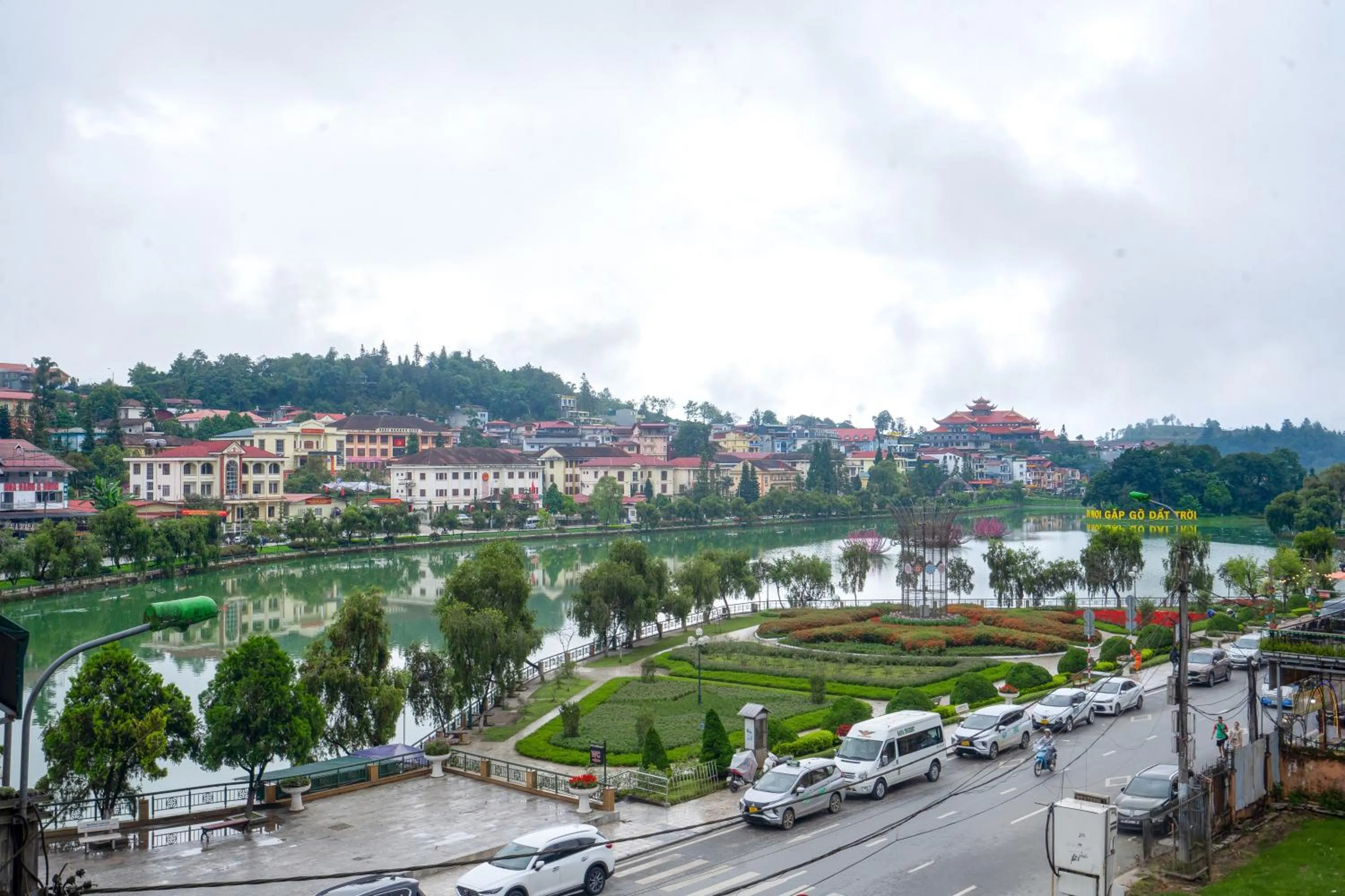 Property building in Canvas Sapa Legend Hotel