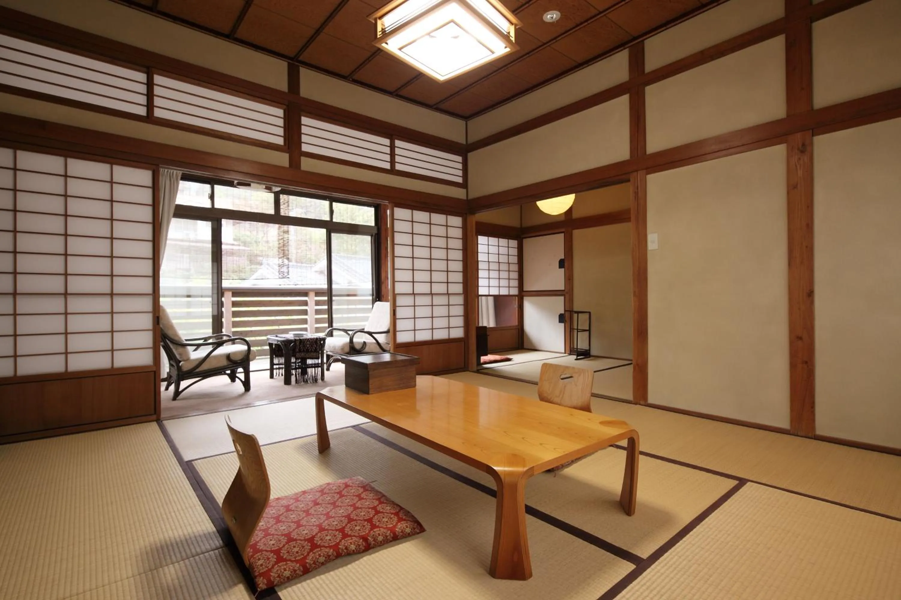 Photo of the whole room in Shimizu Ryokan