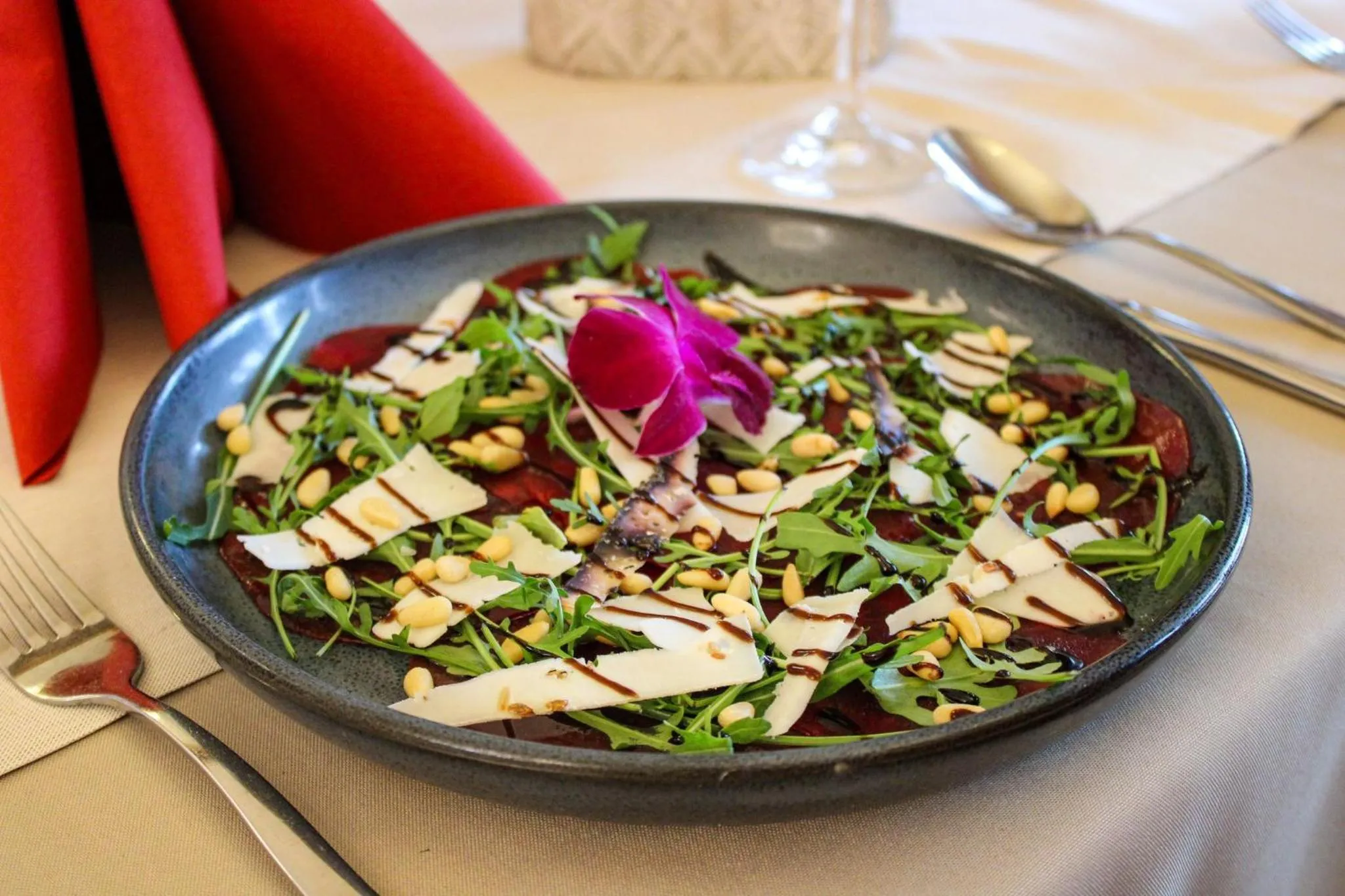 Restaurant/places to eat in Pałac na Wodzie Hotel & SPA