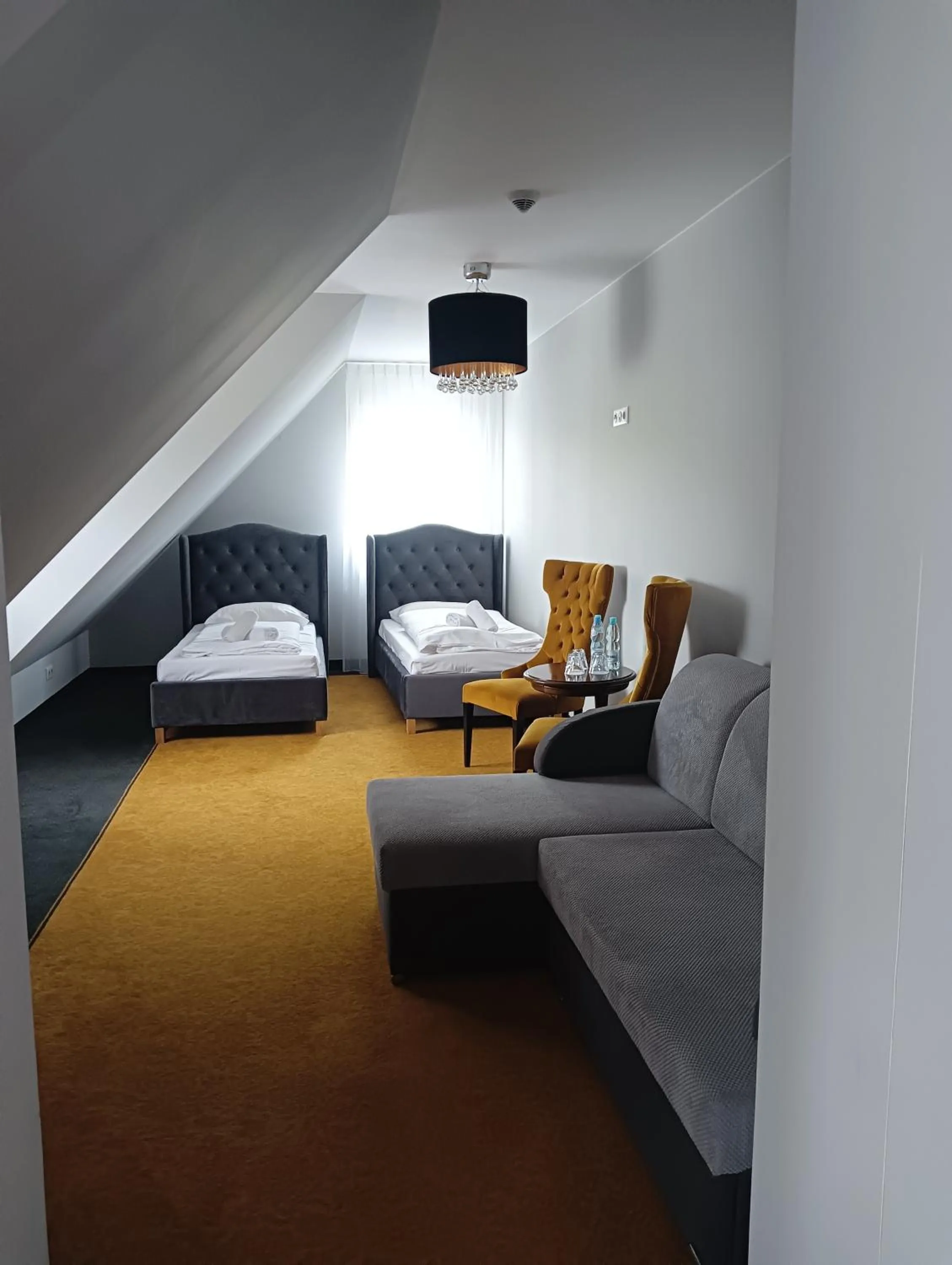 Bed in Pałac na Wodzie Hotel & SPA