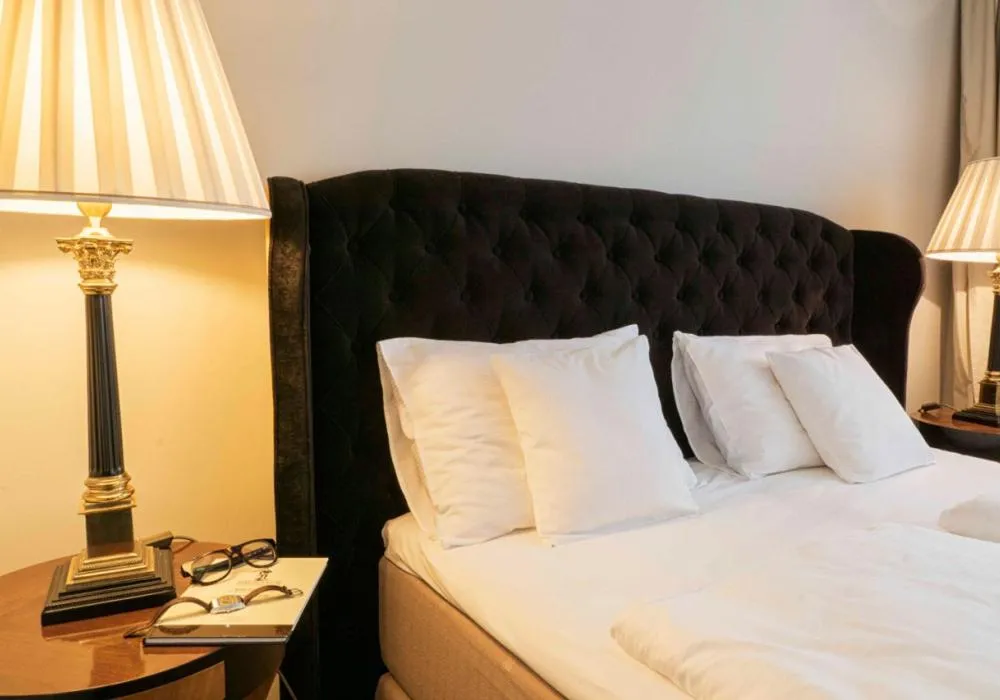 Bed in Pałac na Wodzie Hotel & SPA