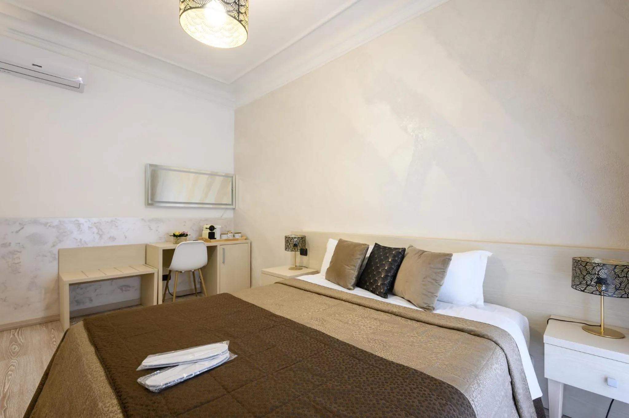 Photo of the whole room, Bed in Cola Di Rienzo Suite Guest House