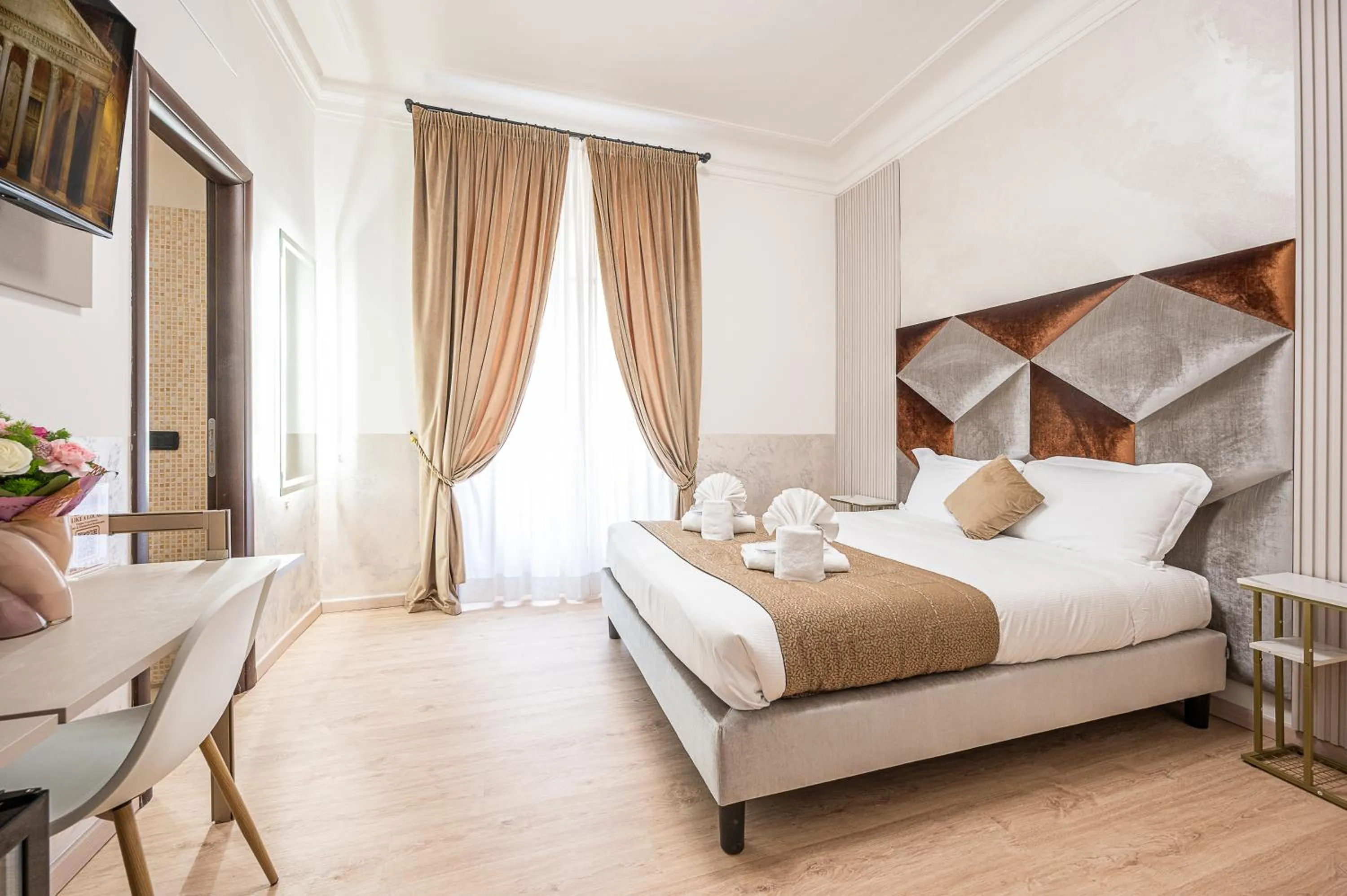 Bedroom, Bed in Cola Di Rienzo Suite Guest House