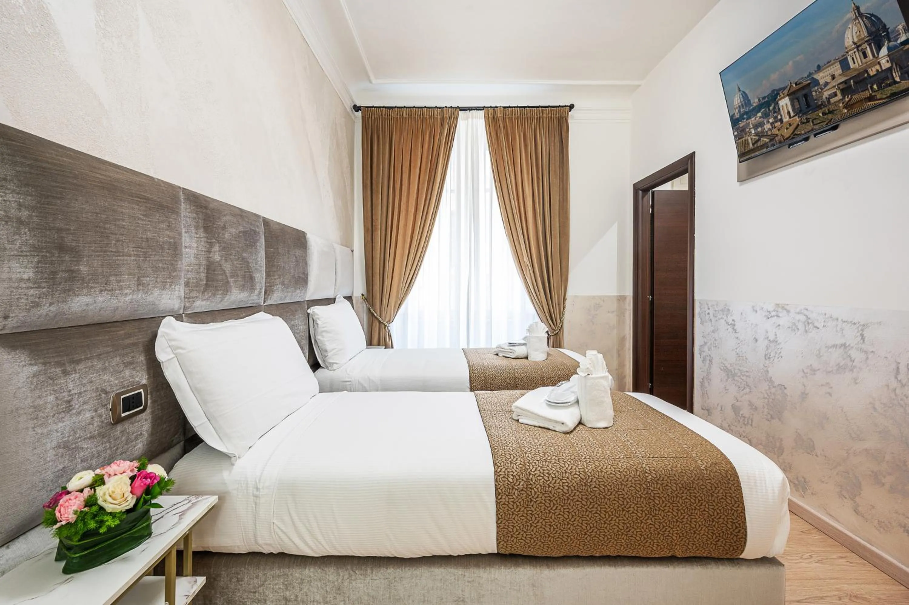 Bedroom, Bed in Cola Di Rienzo Suite Guest House