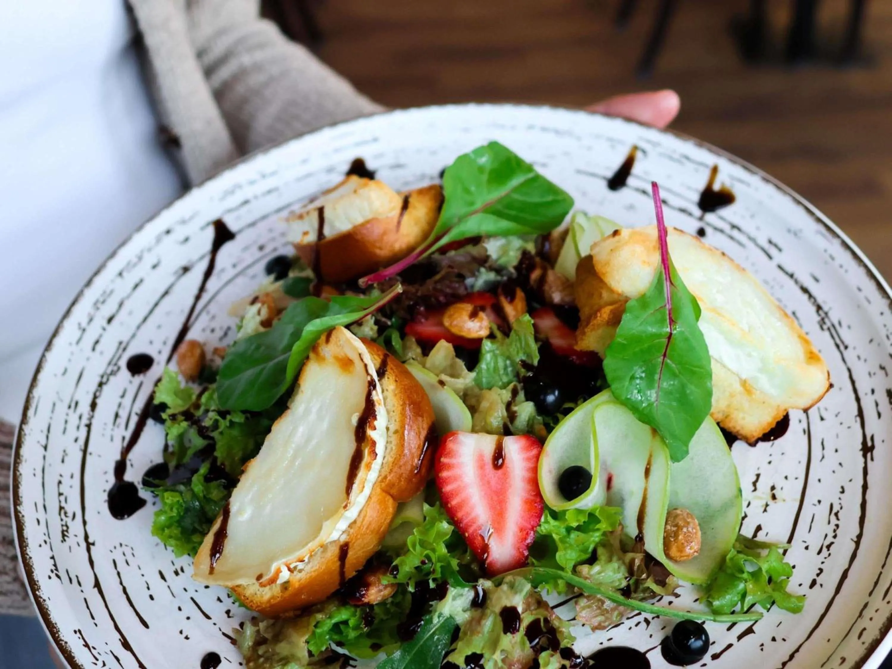 Lounge or bar in Mercure Warszawa Centrum