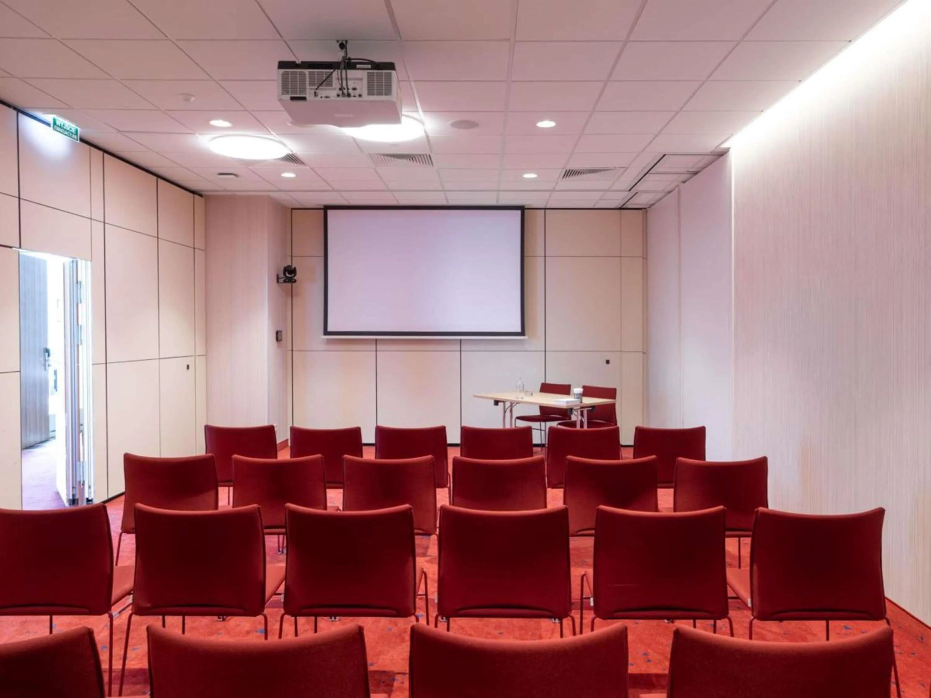 Meeting/conference room in Mercure Warszawa Centrum