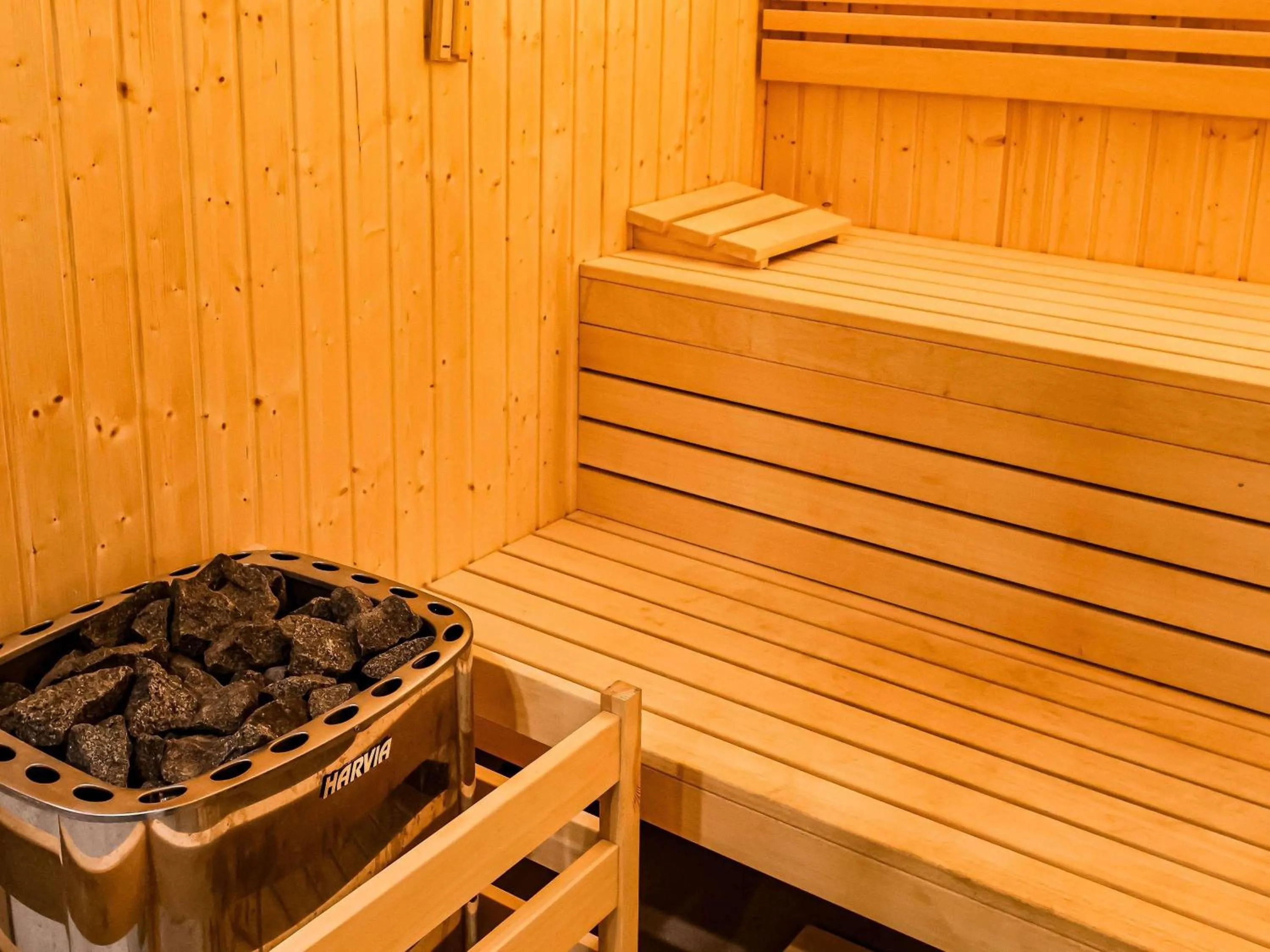 Fitness centre/facilities in Mercure Warszawa Centrum