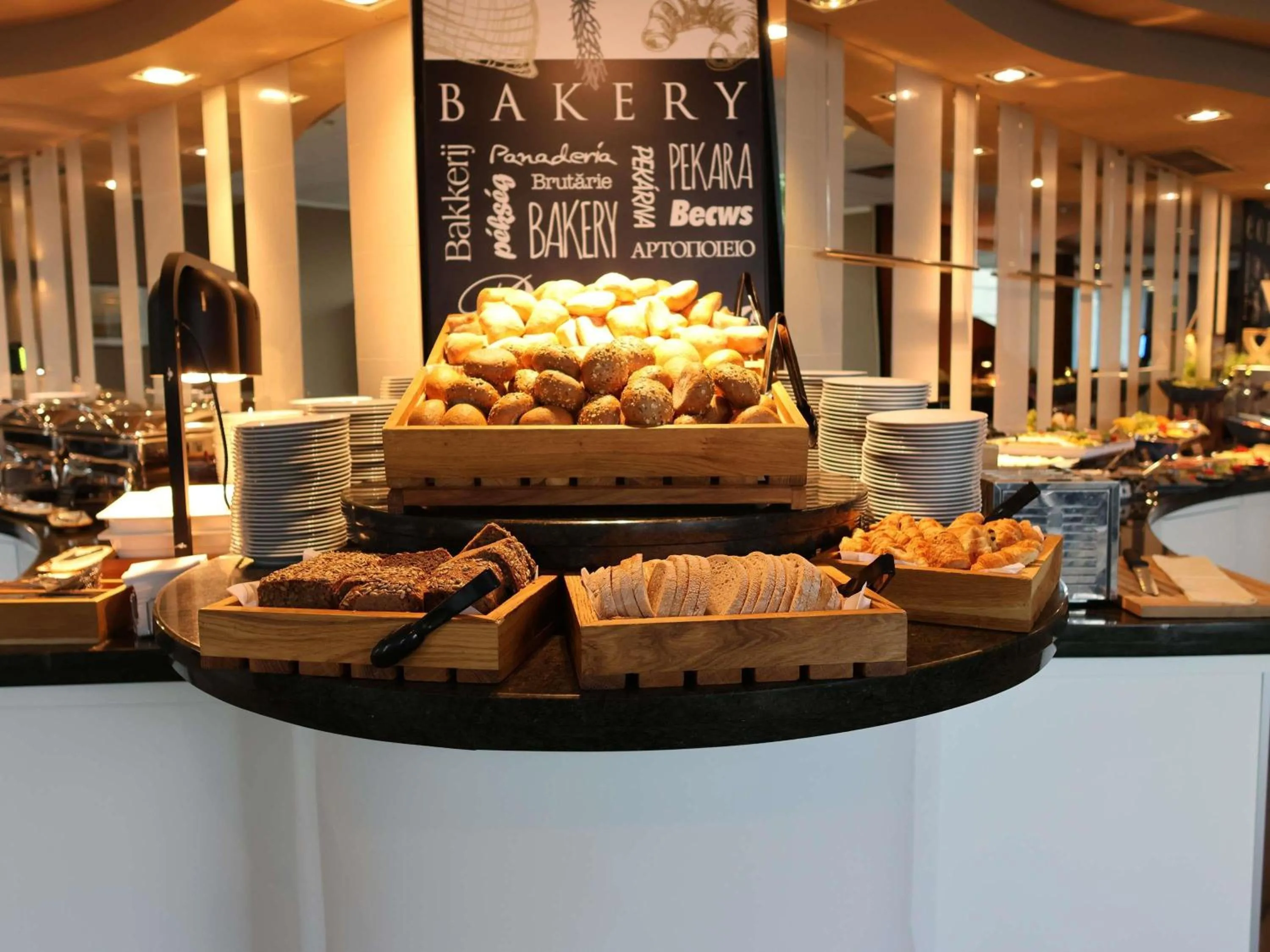 Breakfast in Mercure Warszawa Centrum