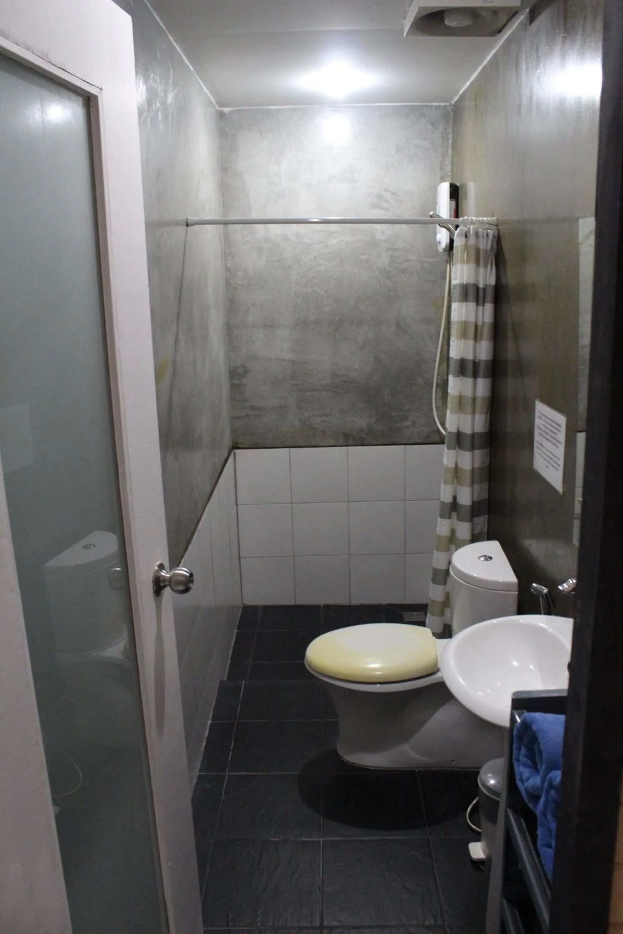 Bathroom in B Happy Resort - SHA ExtraPlus