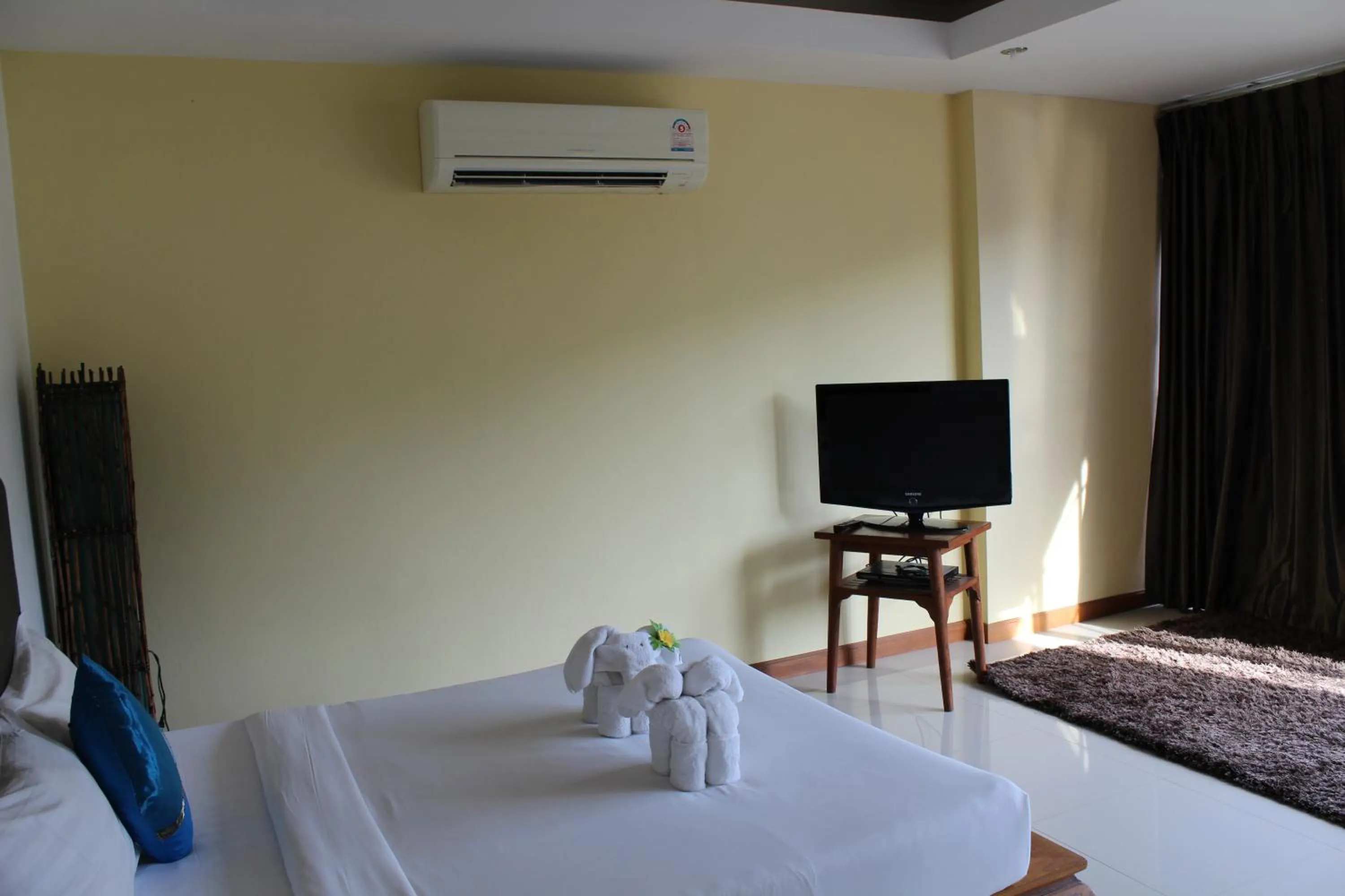 Bedroom, Bed in B Happy Resort - SHA ExtraPlus