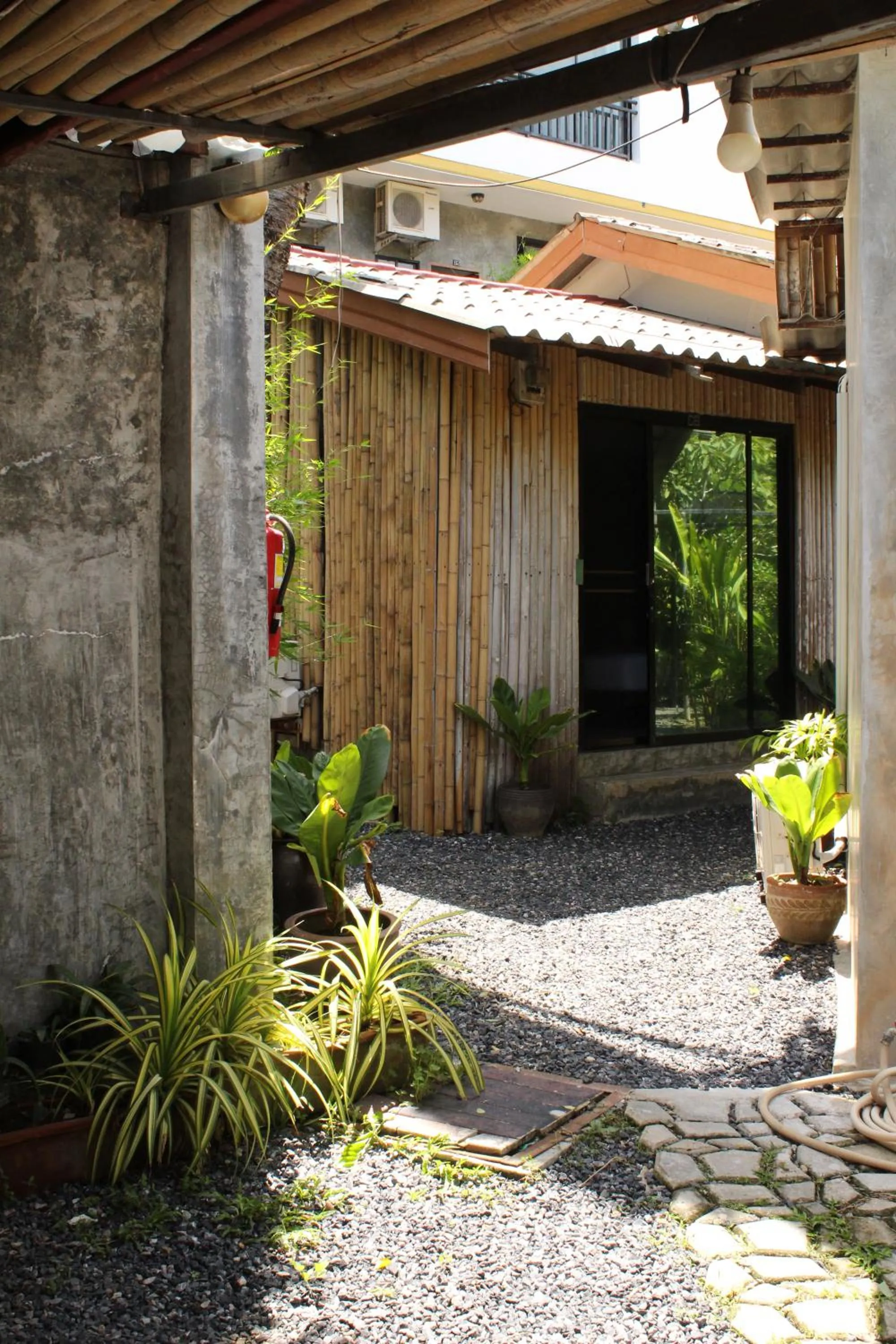 Photo of the whole room in B Happy Resort - SHA ExtraPlus