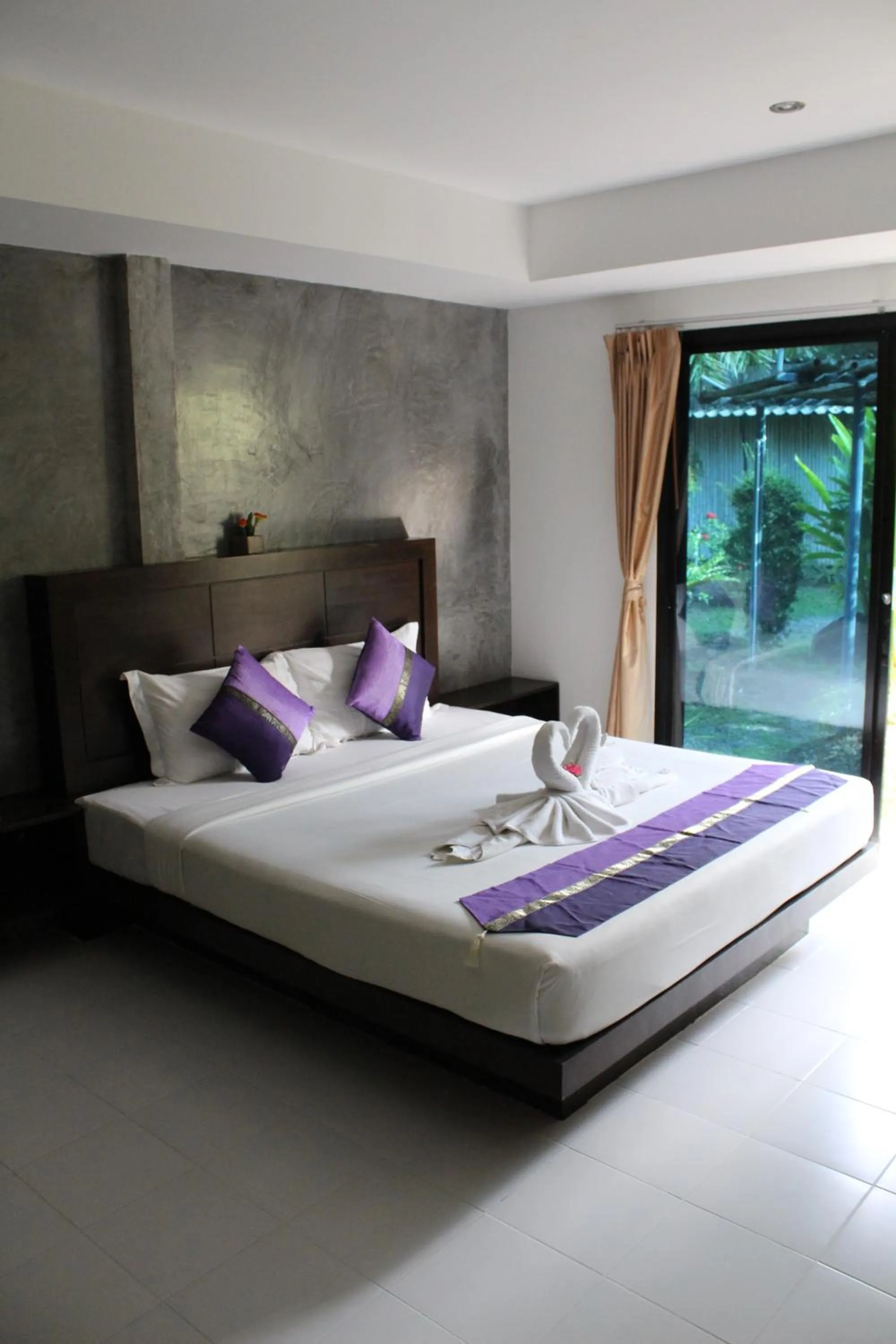 Bed in B Happy Resort - SHA ExtraPlus