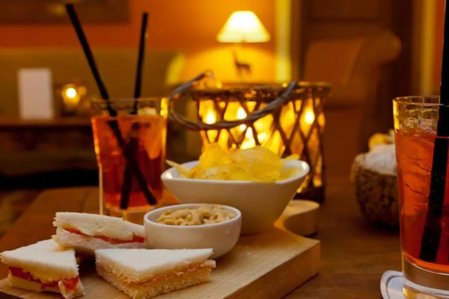 Restaurant/places to eat in Le Miramonti Hotel Restaurant & Wellness