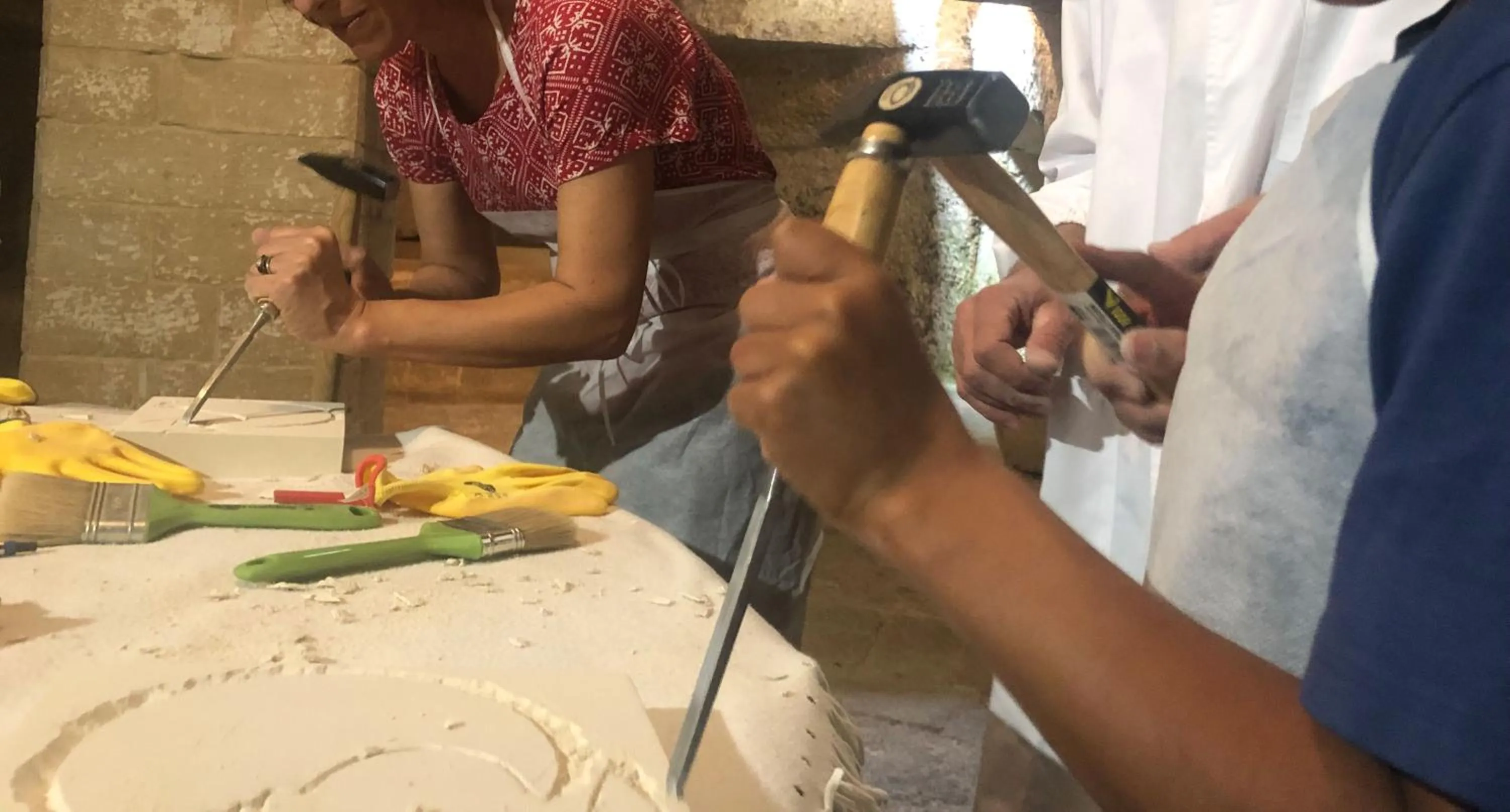 Hiking in Palazzo Ducale Venturi - Luxury Hotel & Wellness