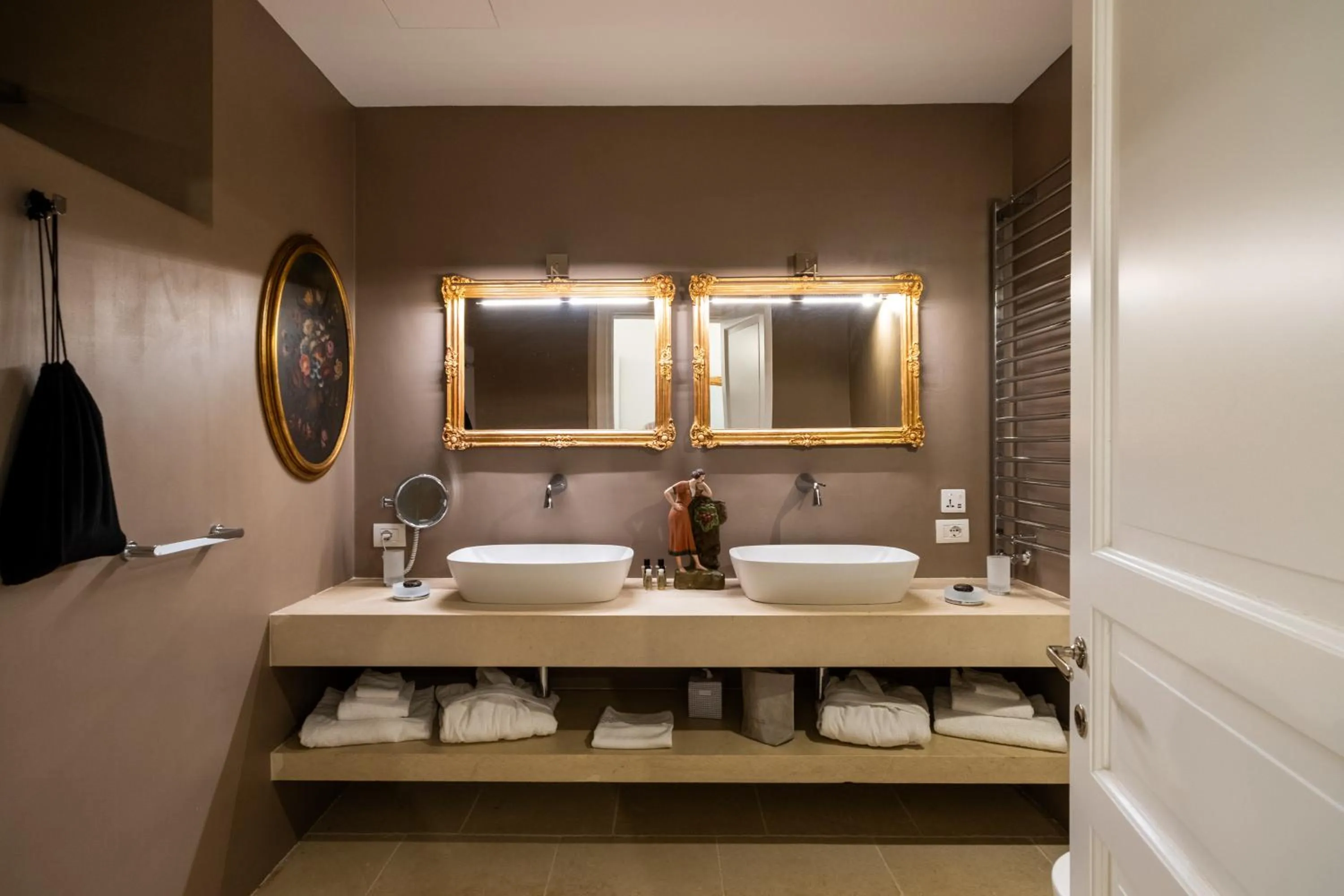 Bathroom in Palazzo Ducale Venturi - Luxury Hotel & Wellness