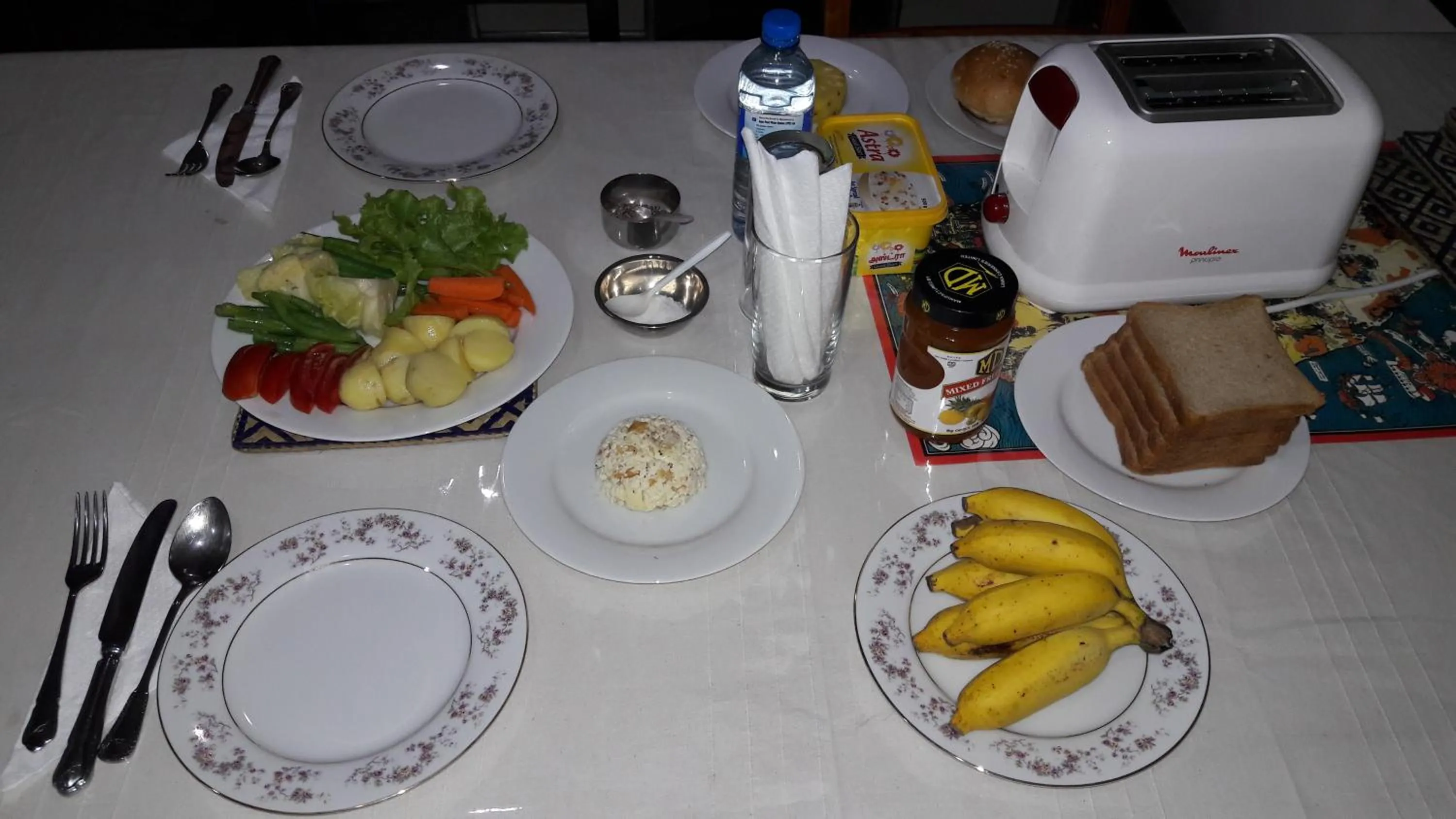 Breakfast in Rooms 154/14