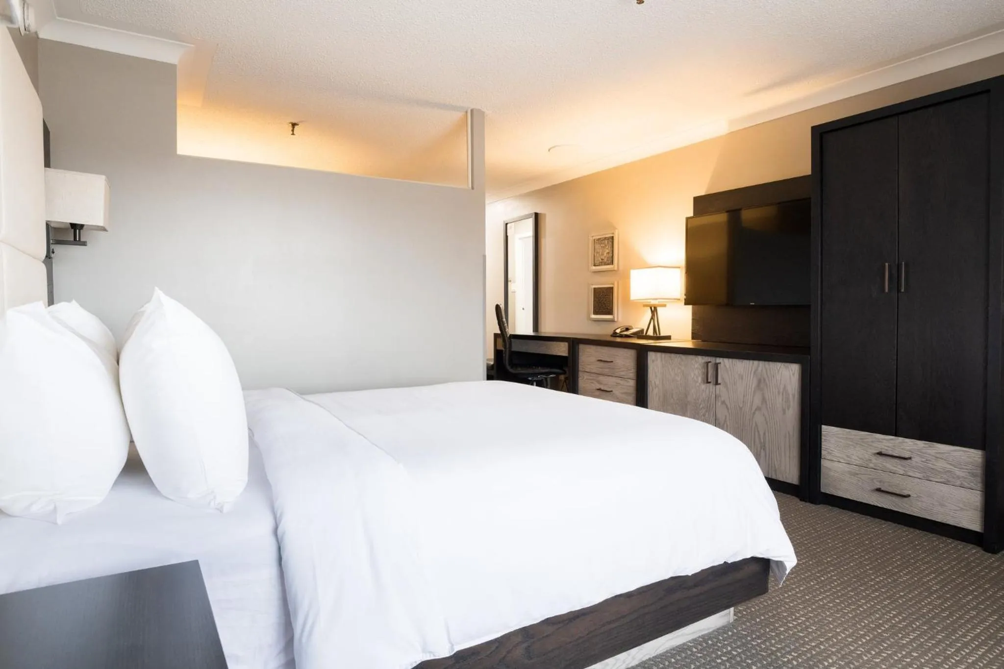 Photo of the whole room, Bed in Crowne Plaza Hotel Moncton Downtown by IHG