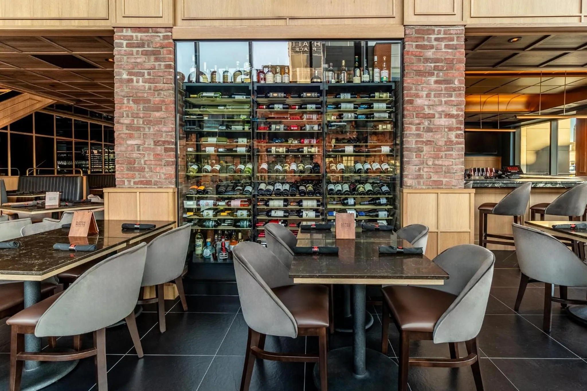 Restaurant/places to eat in Crowne Plaza Hotel Moncton Downtown by IHG