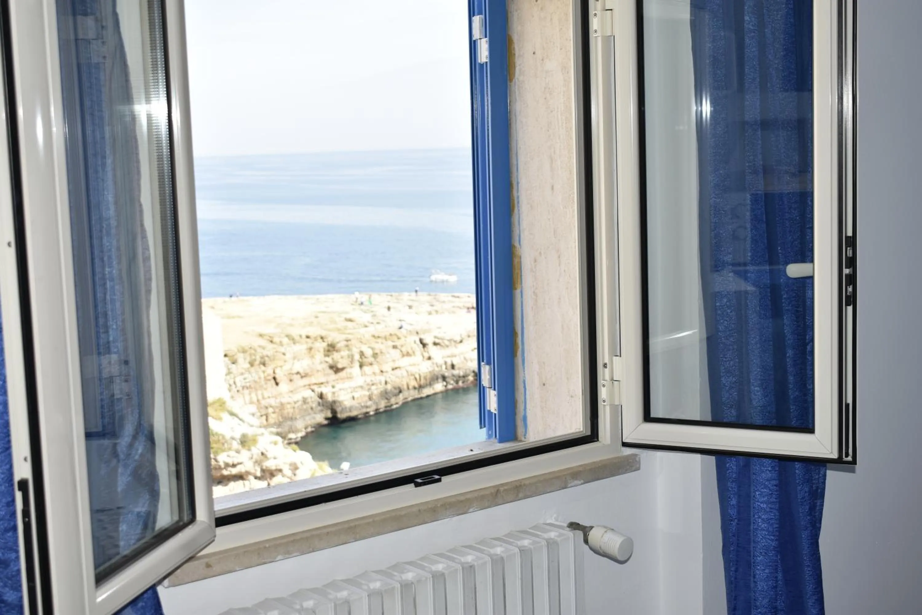 Sea view in B&B Prestige