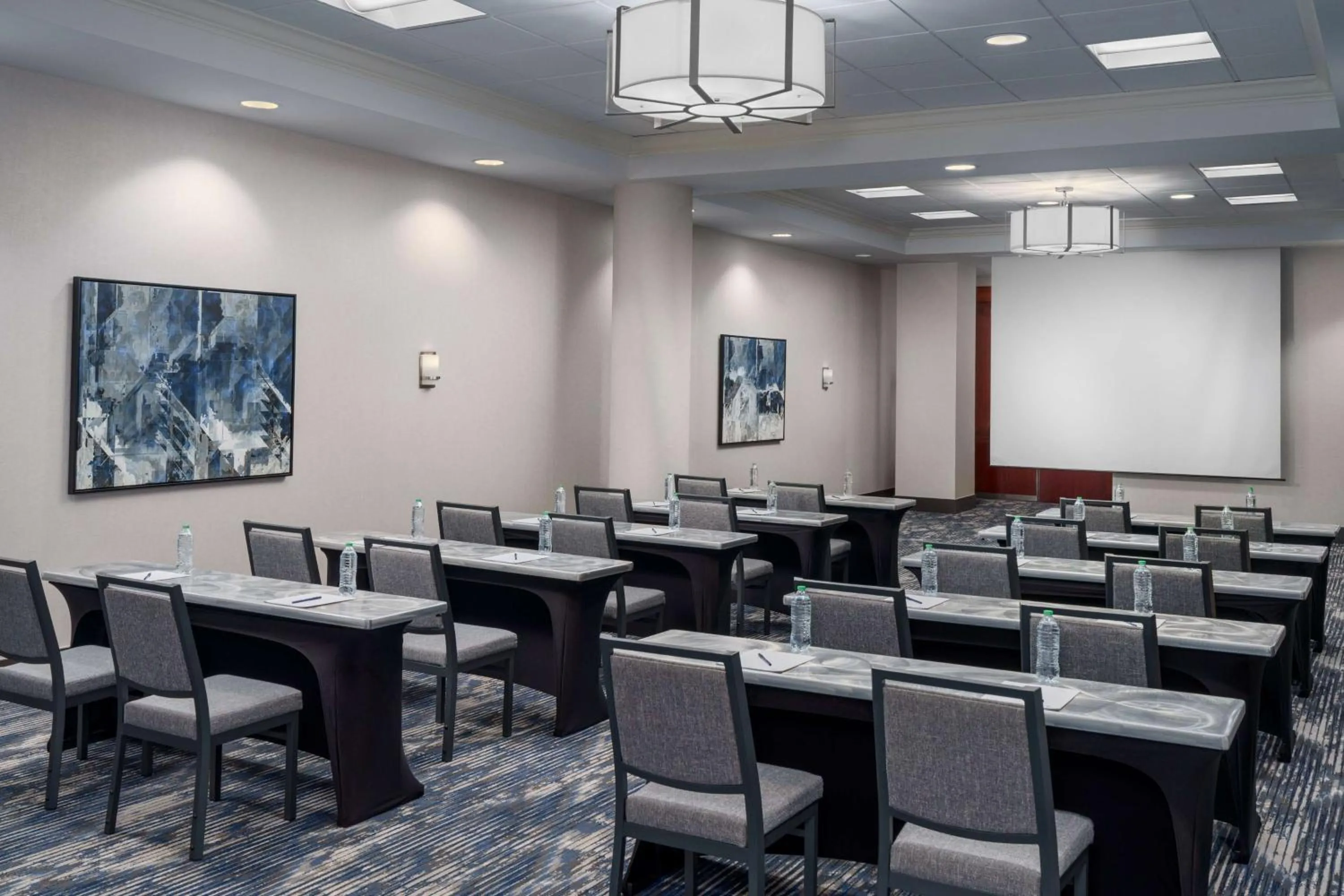Meeting/conference room in DoubleTree by Hilton Charlotte City Center