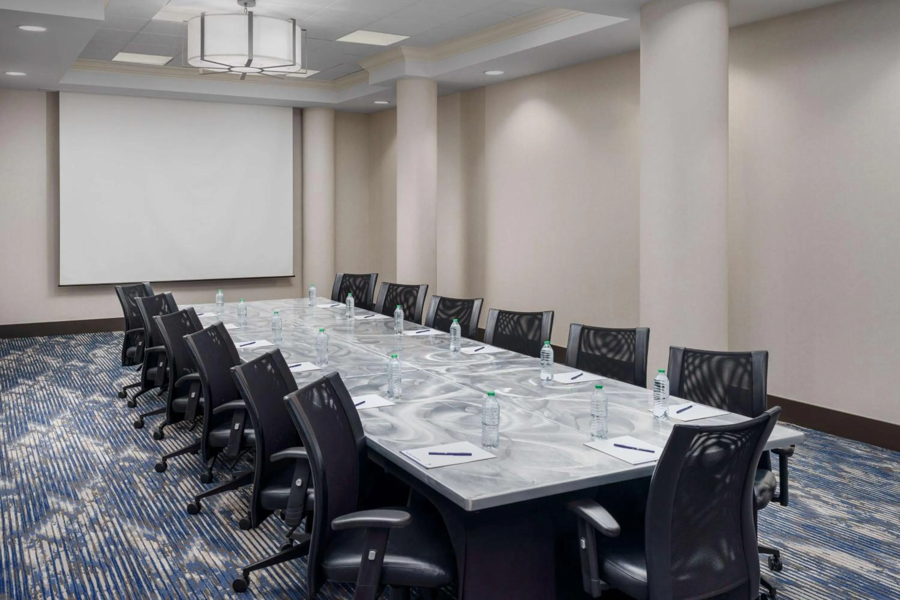 Meeting/conference room in DoubleTree by Hilton Charlotte City Center