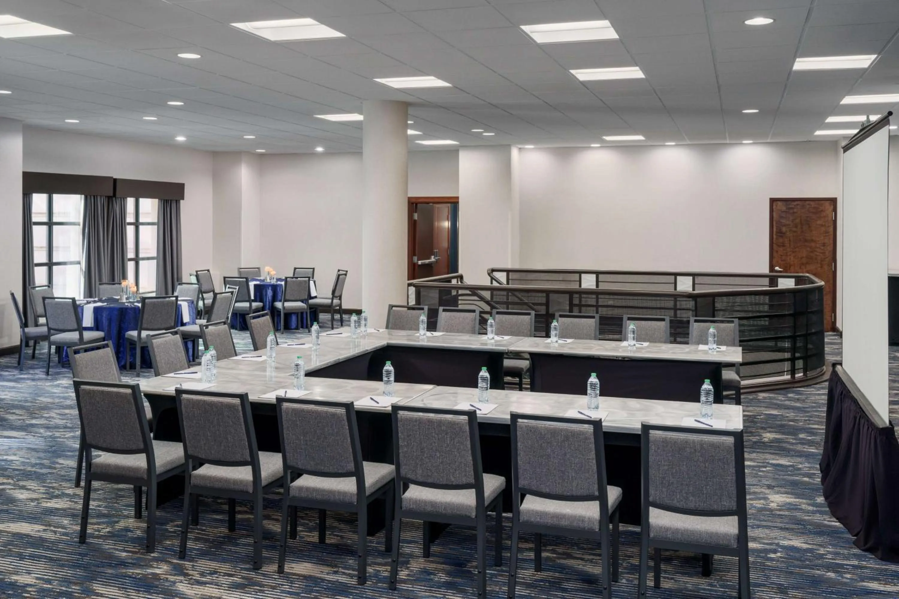 Meeting/conference room in DoubleTree by Hilton Charlotte City Center