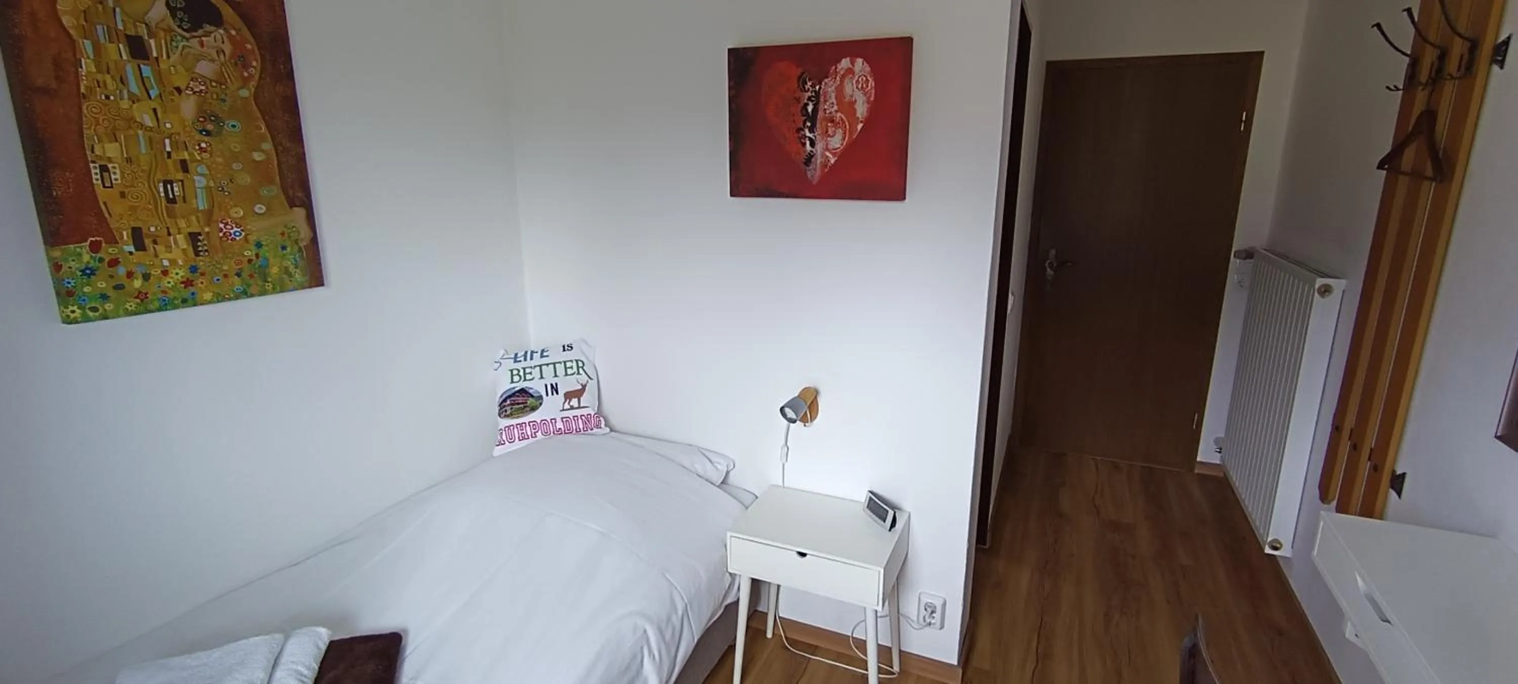 Property building, Bed in Pension Bergblick