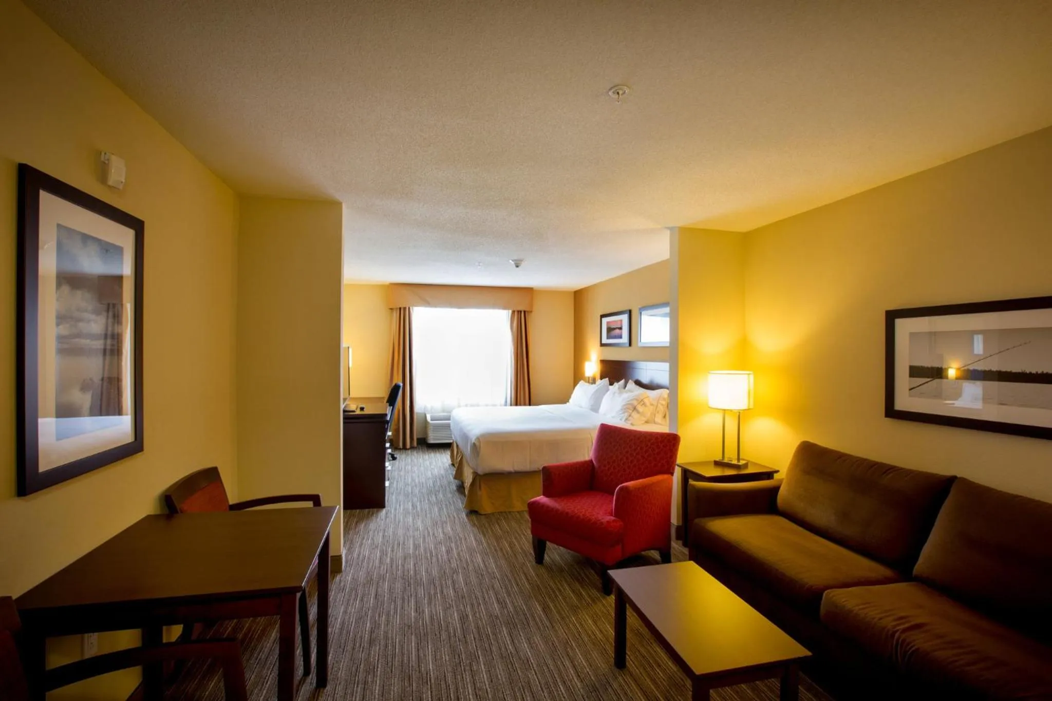 Photo of the whole room, Bed in Holiday Inn Express Stellarton-New Glasgow by IHG