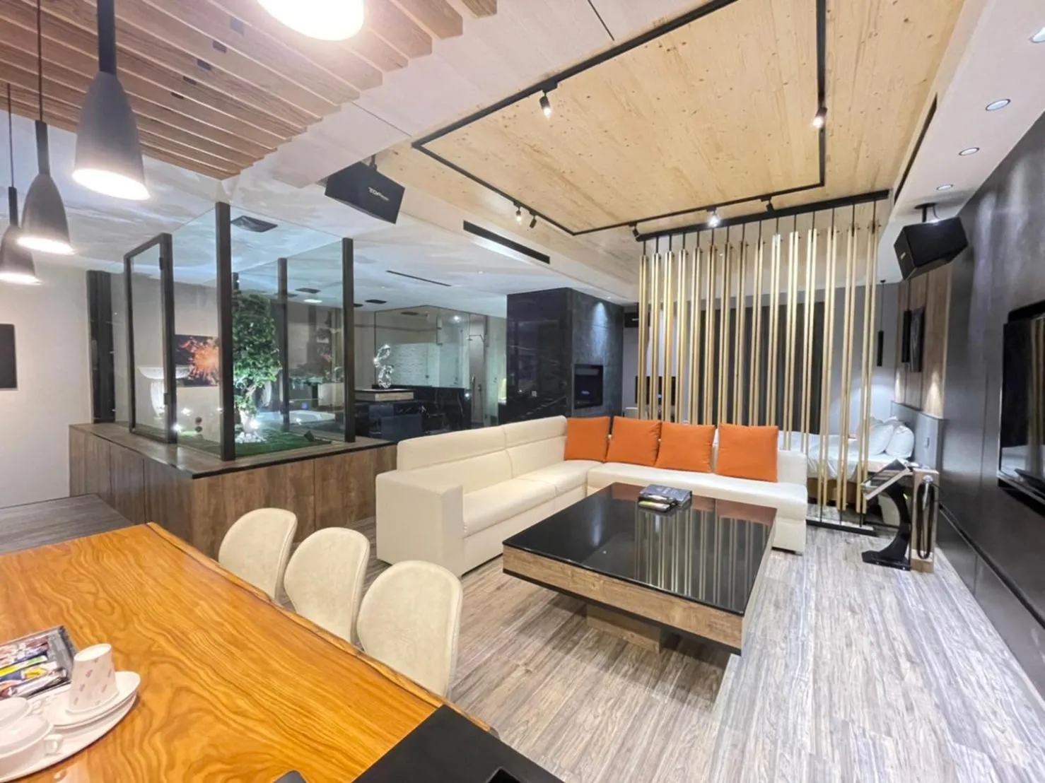 Minimalist Fashion Motel