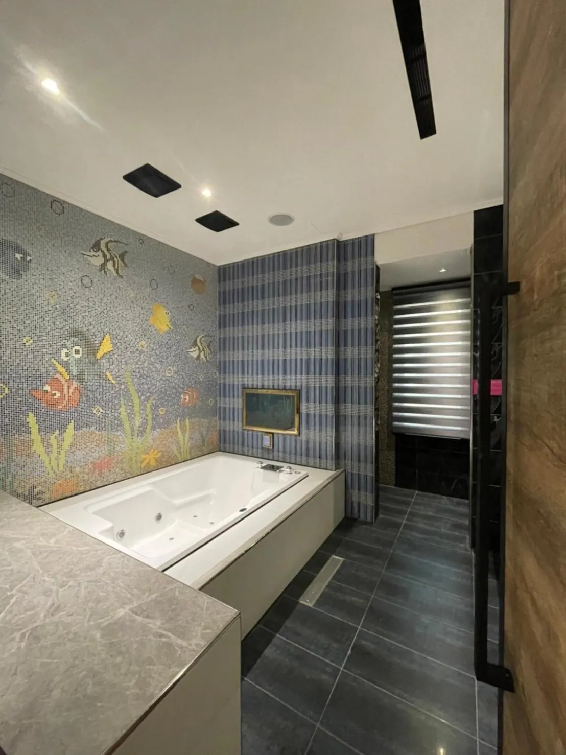 Minimalist Fashion Motel