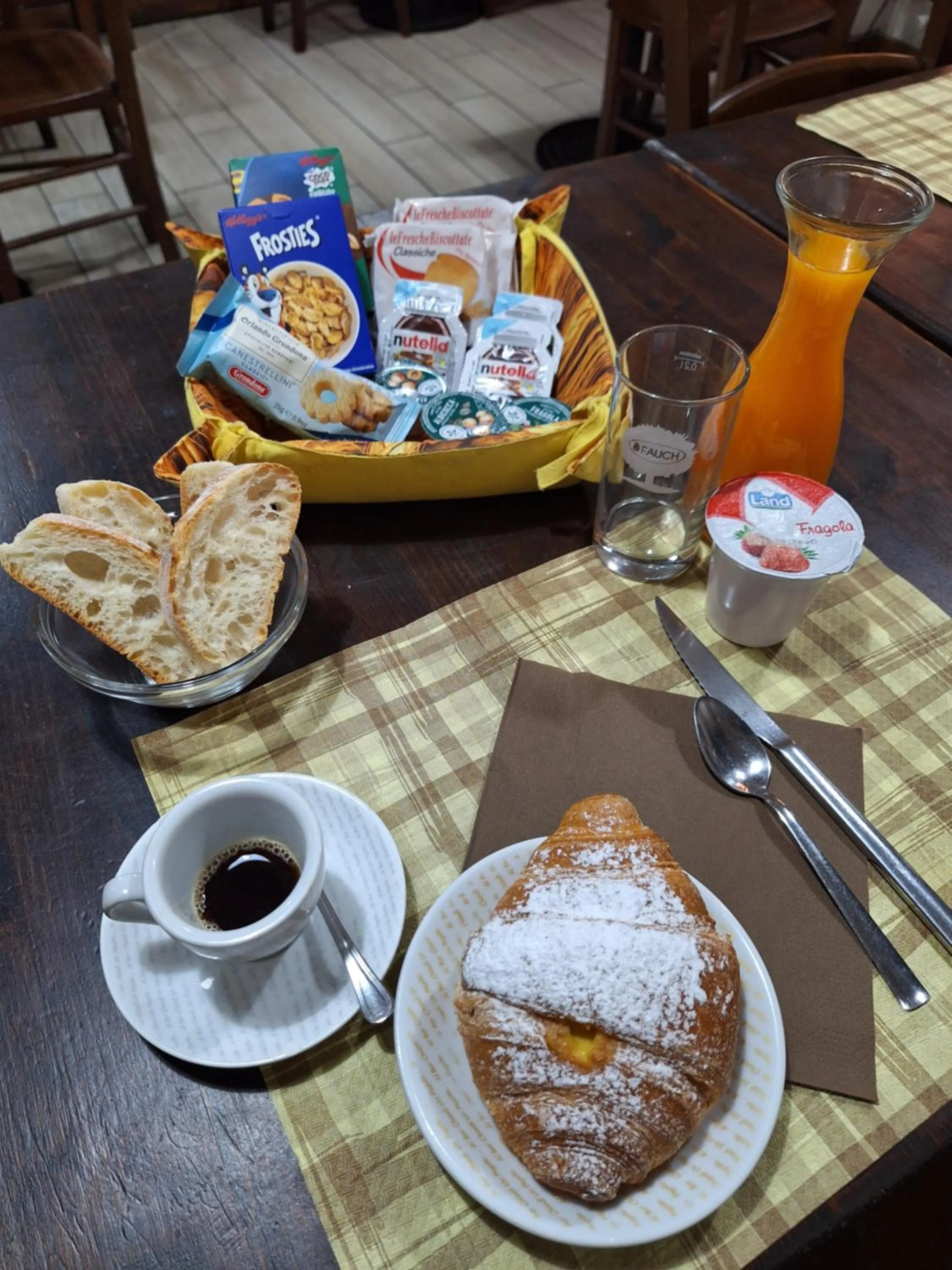 Breakfast in Rooms & Breakfast - La Tana del Luppolo