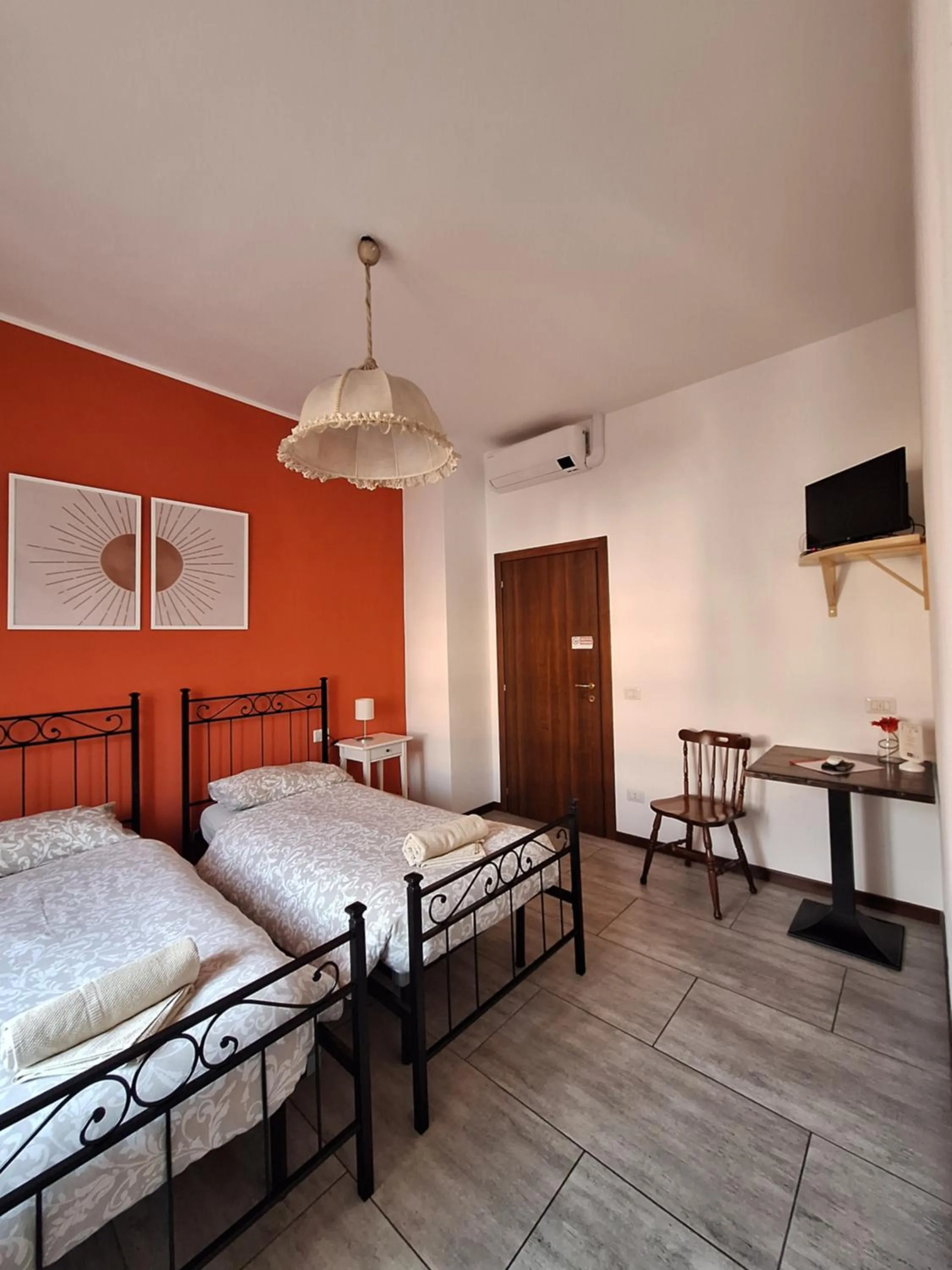 Bed in Rooms & Breakfast - La Tana del Luppolo