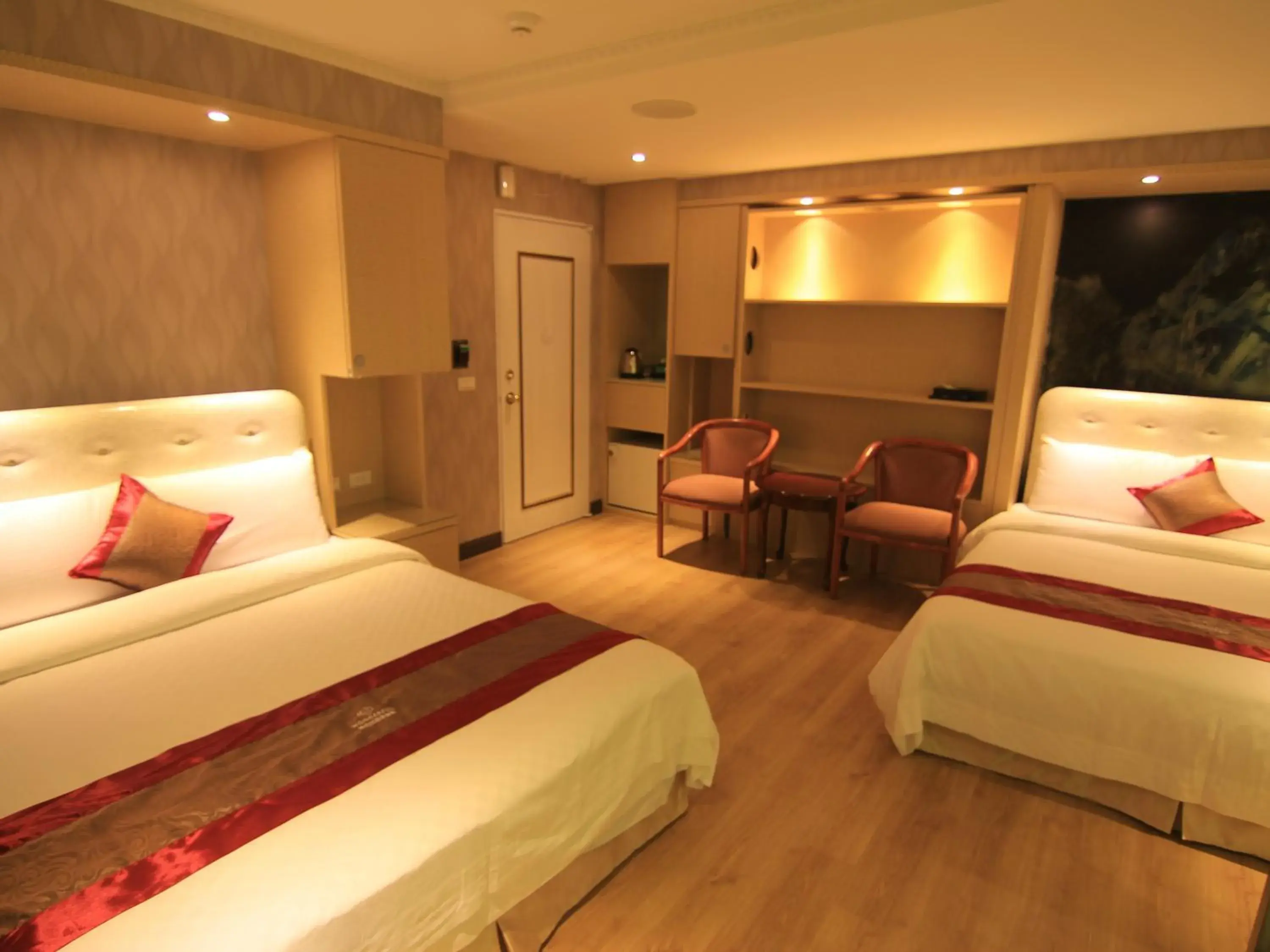 Standard Quadruple Room in Wonderful Hall Hotel Standard Quadruple Room in Wonderful Hall Hotel