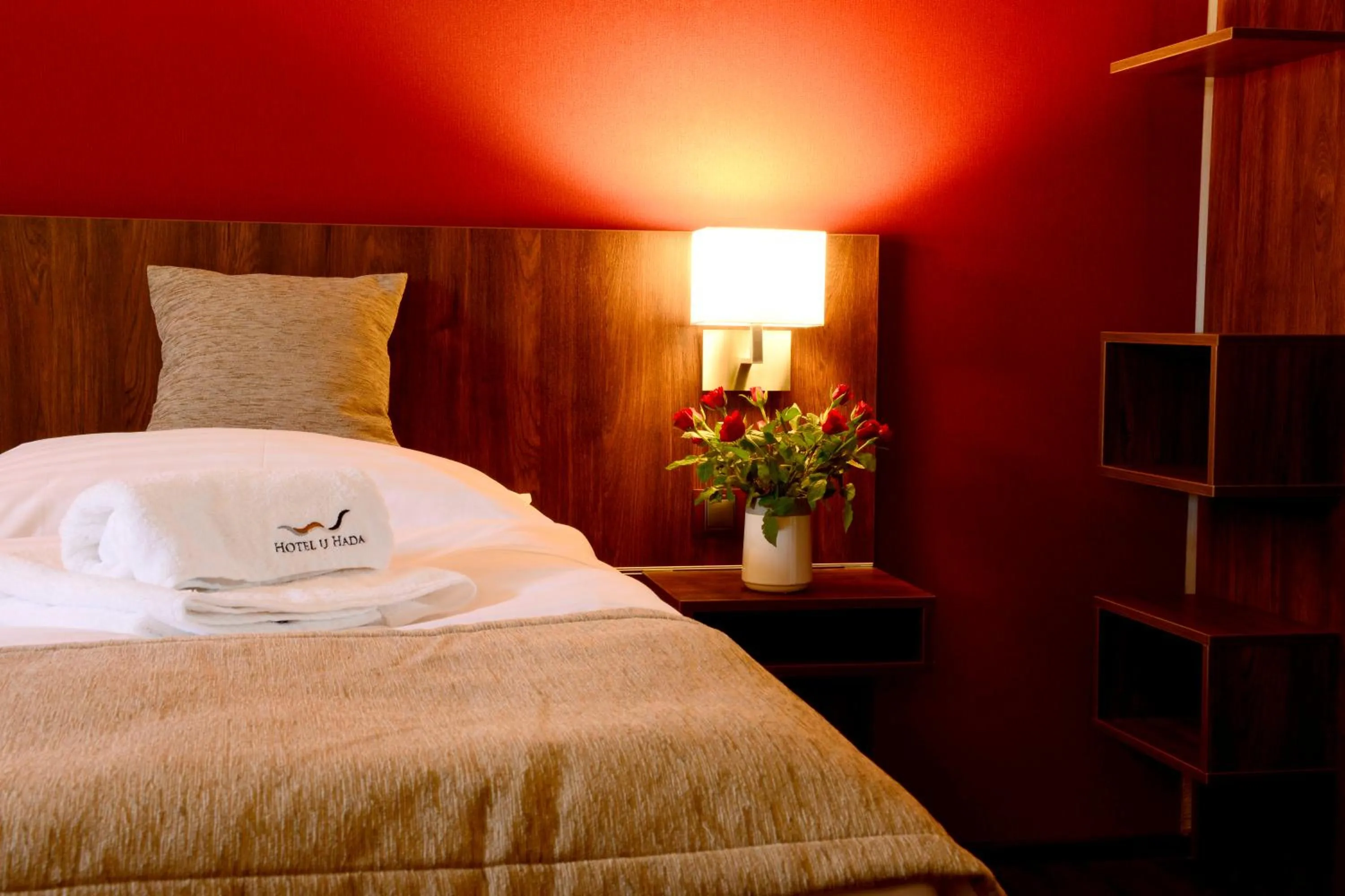 Bedroom, Bed in Hotel U Hada Žatec