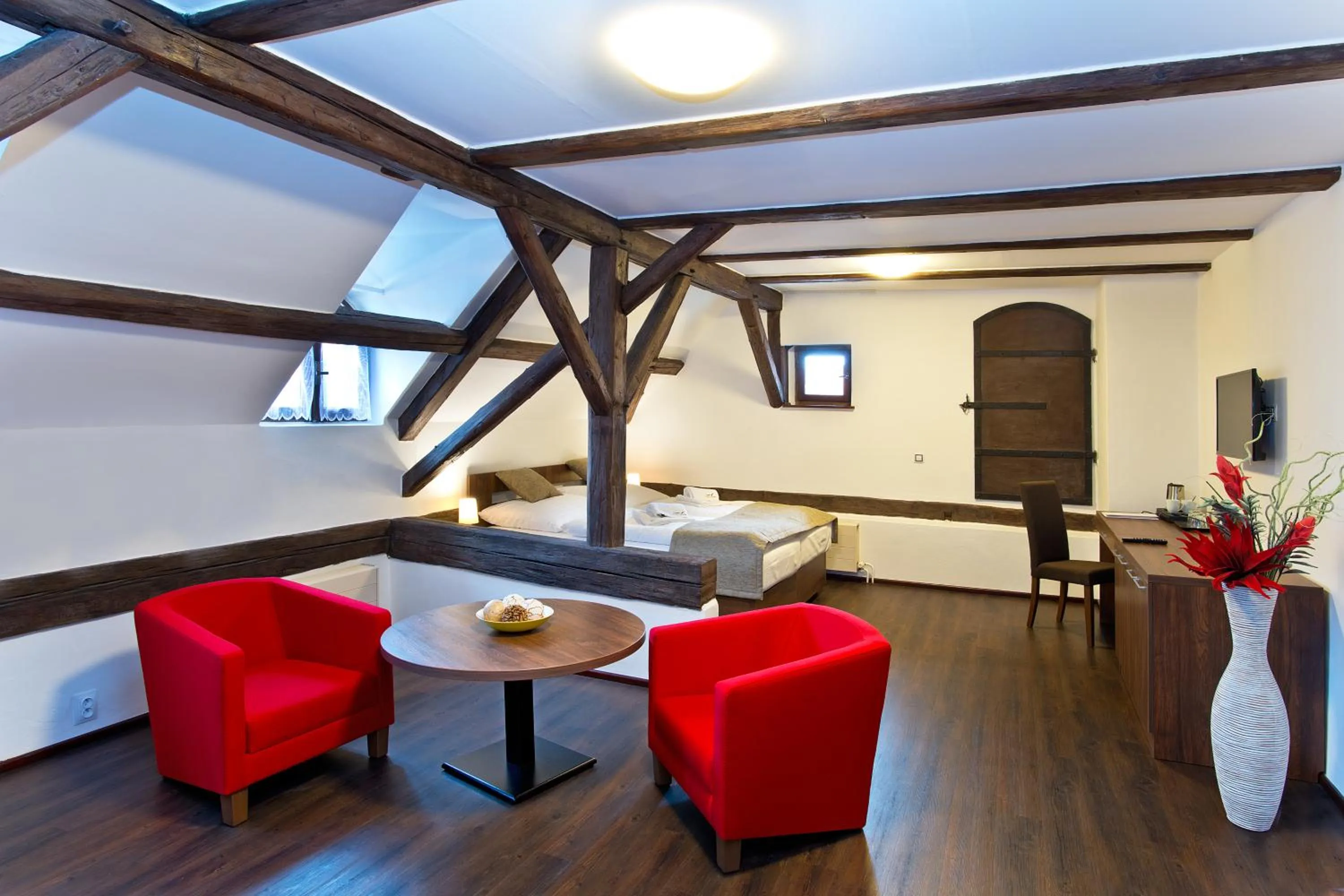 Photo of the whole room in Hotel U Hada Žatec