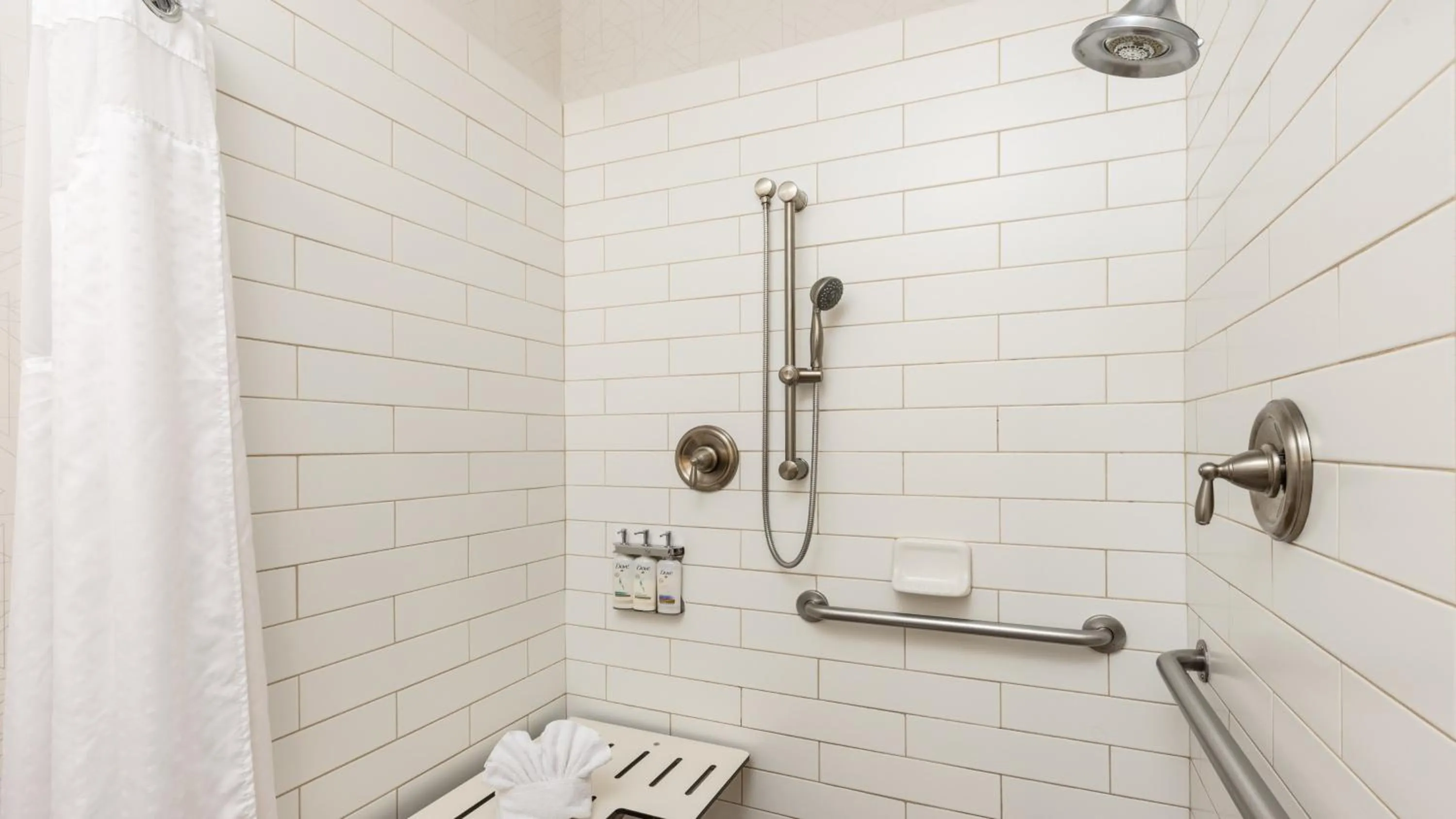 Bathroom in Holiday Inn Express Bellingham by IHG