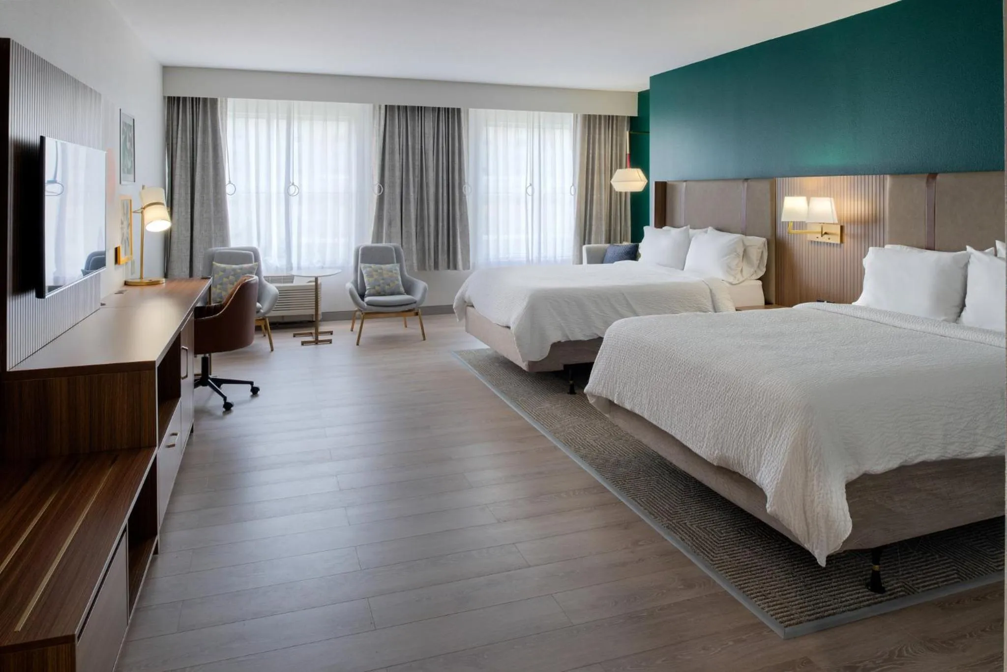 Photo of the whole room, Bed in Holiday Inn Rock Hill by IHG