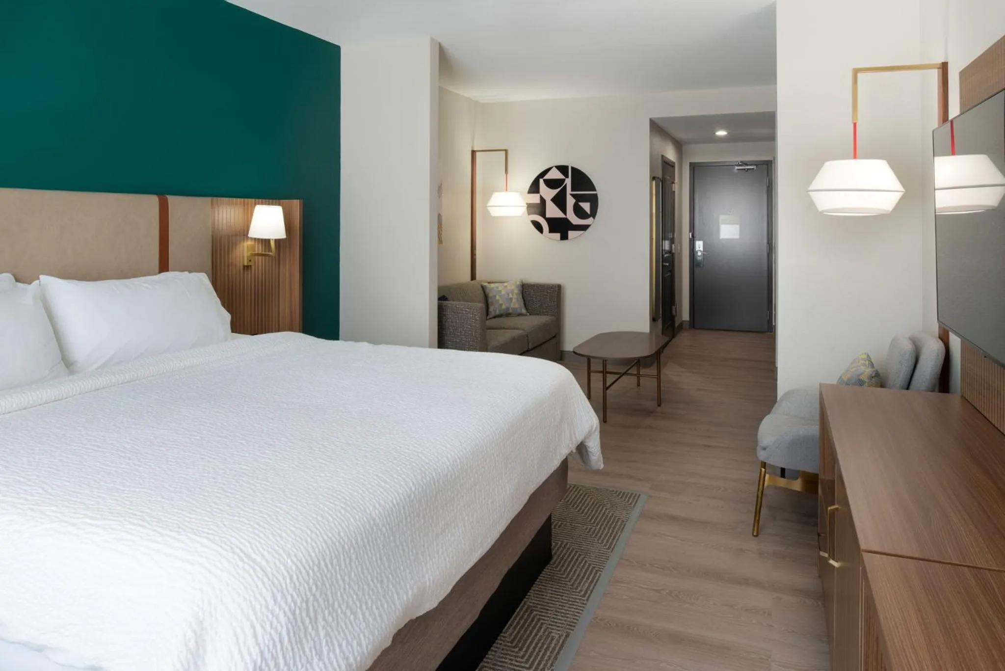 Photo of the whole room, Bed in Holiday Inn Rock Hill by IHG