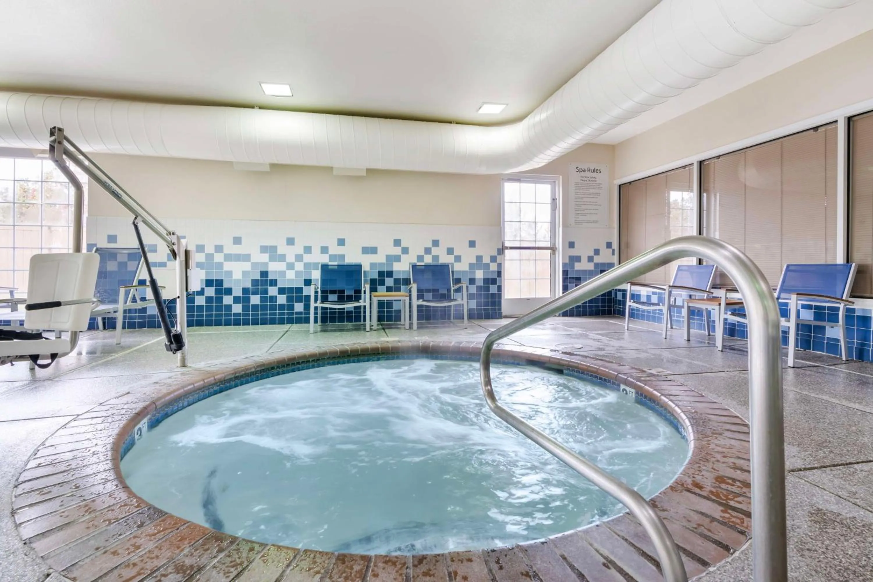 Pool view in Best Western Bend North