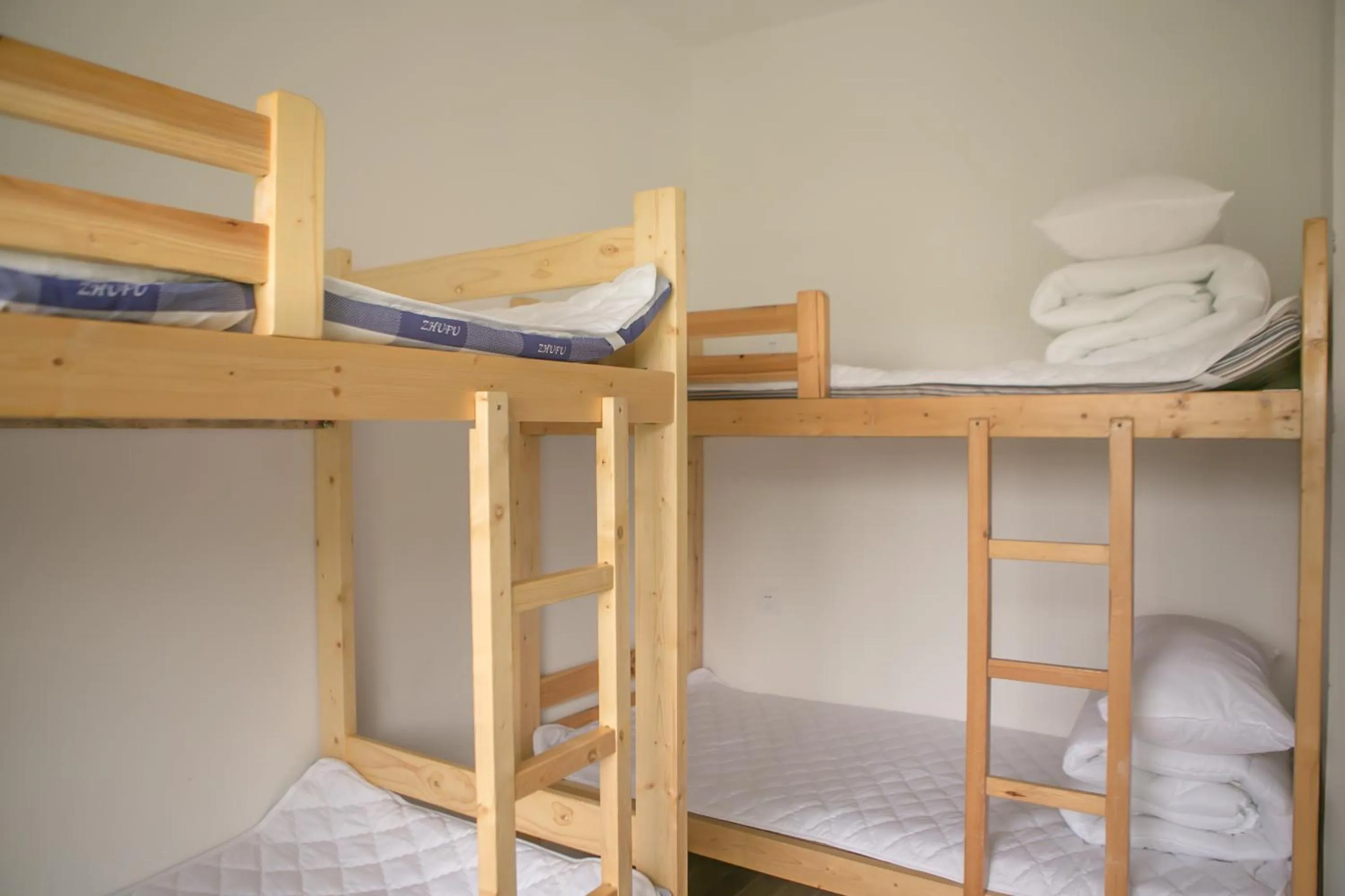 Bed in Suzhou Blue Gate Youth Hostel