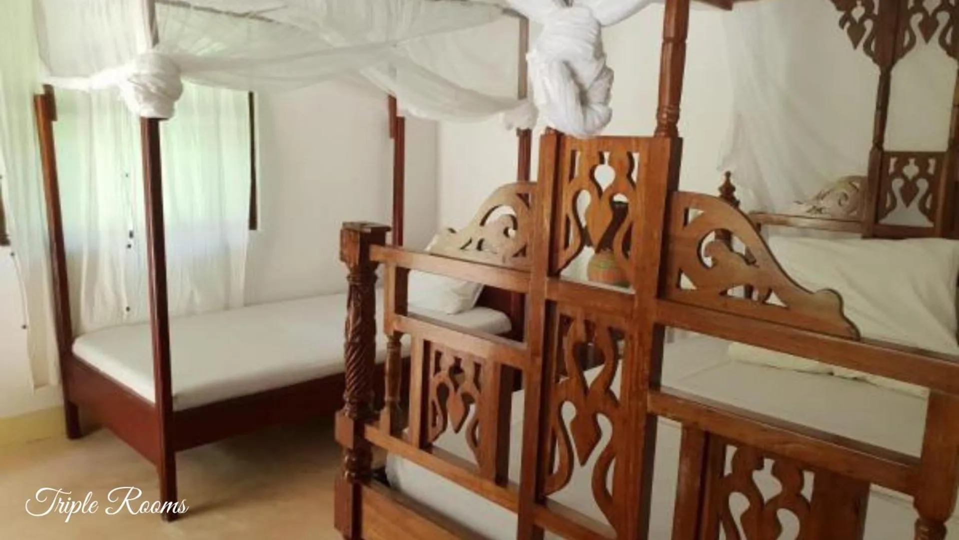 Shower, Bed in Menai Bay Beach Bungalows