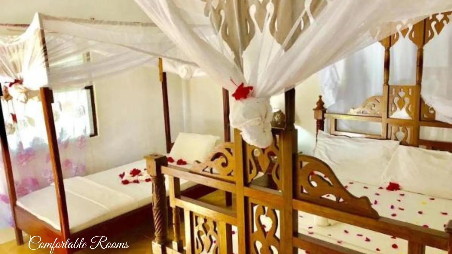 Shower, Bed in Menai Bay Beach Bungalows