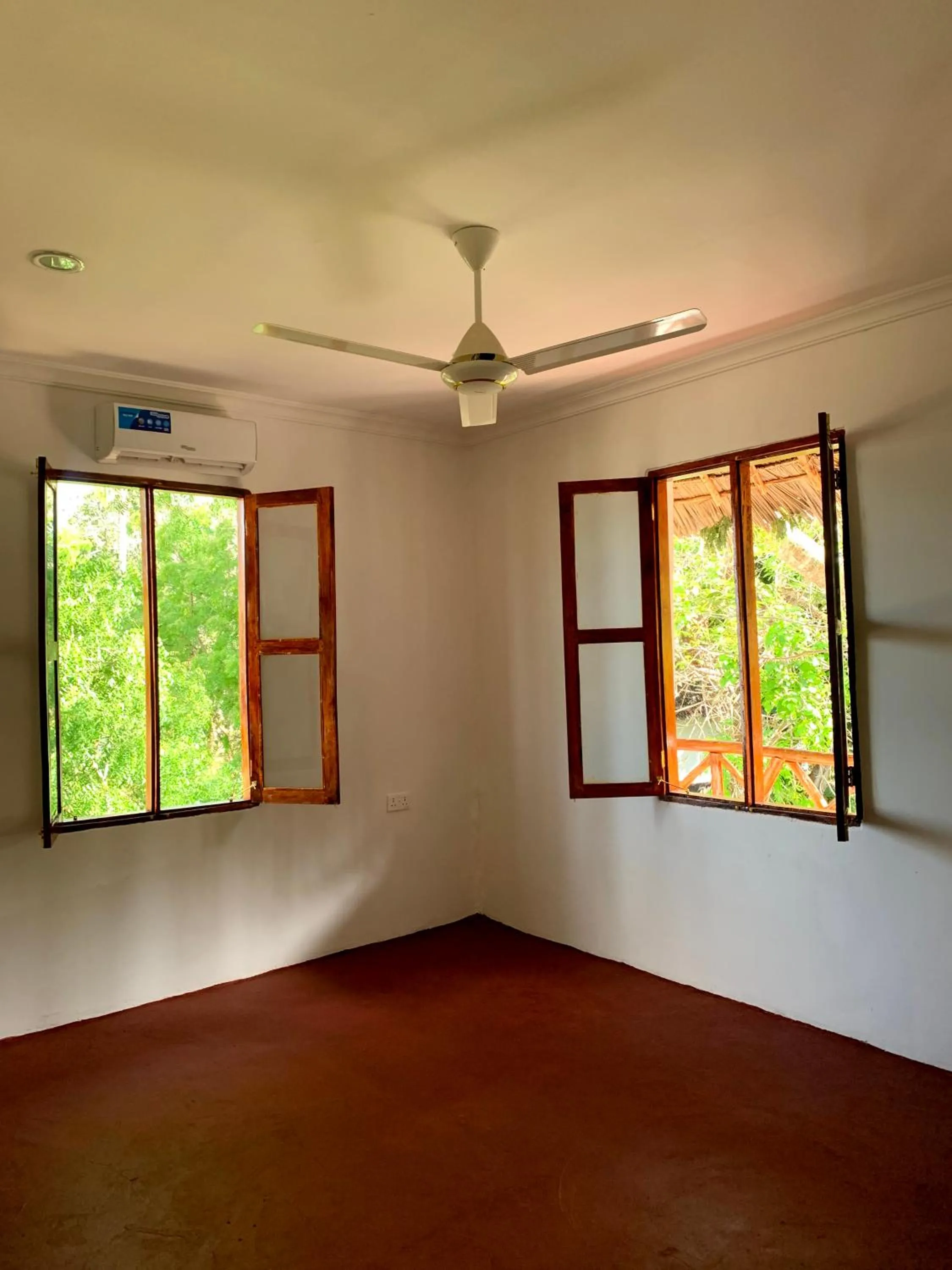 Menai Bay Beach Bungalows