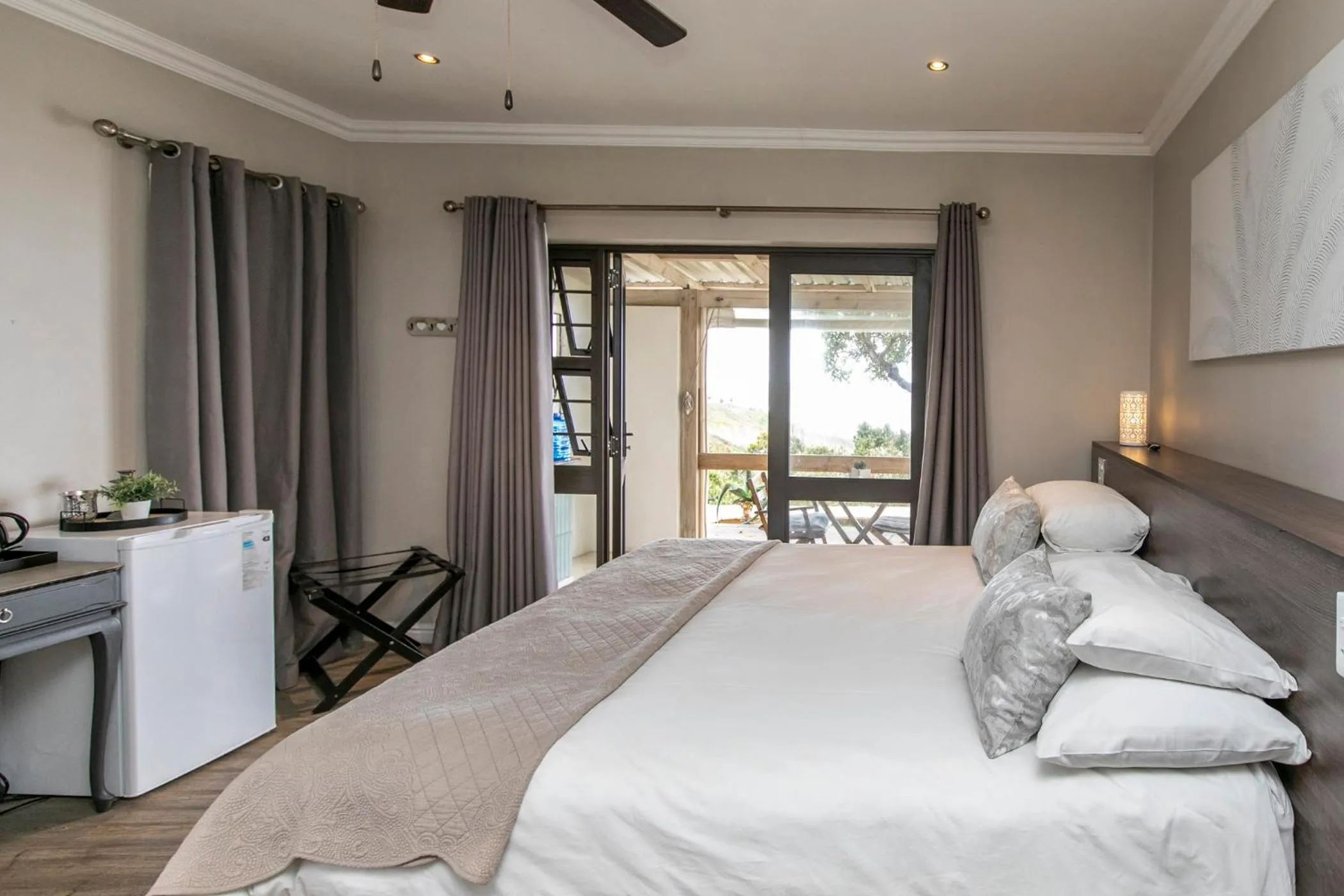 Bed in Casa Seaviews
